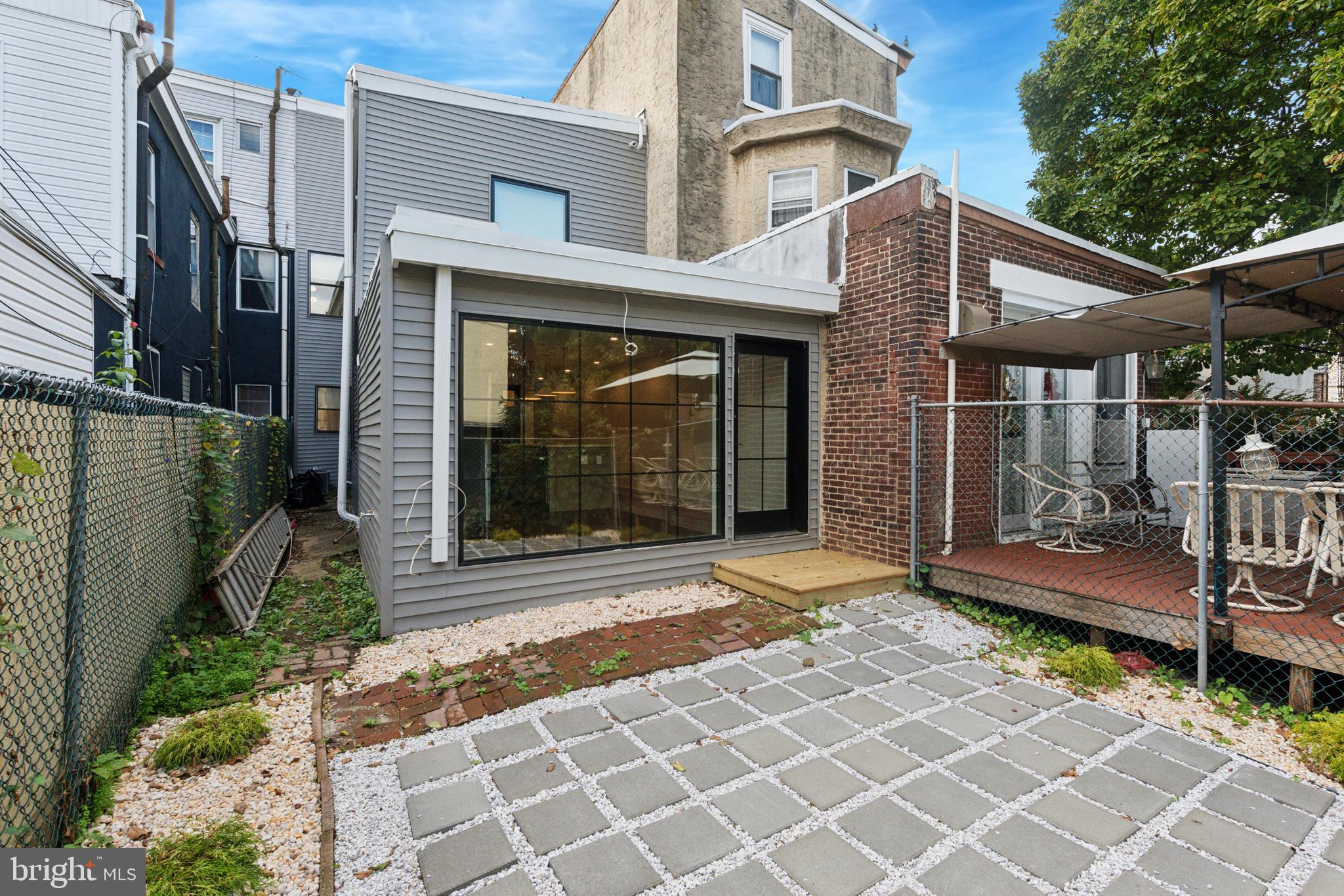 FISHTOWN - Residential Lease