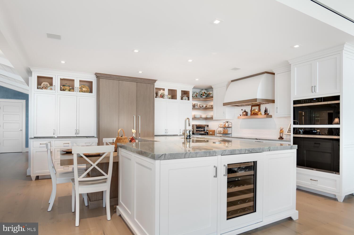 EASTON - Residential