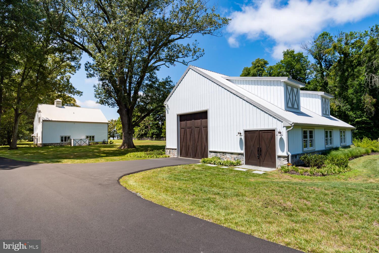 EASTON - Residential