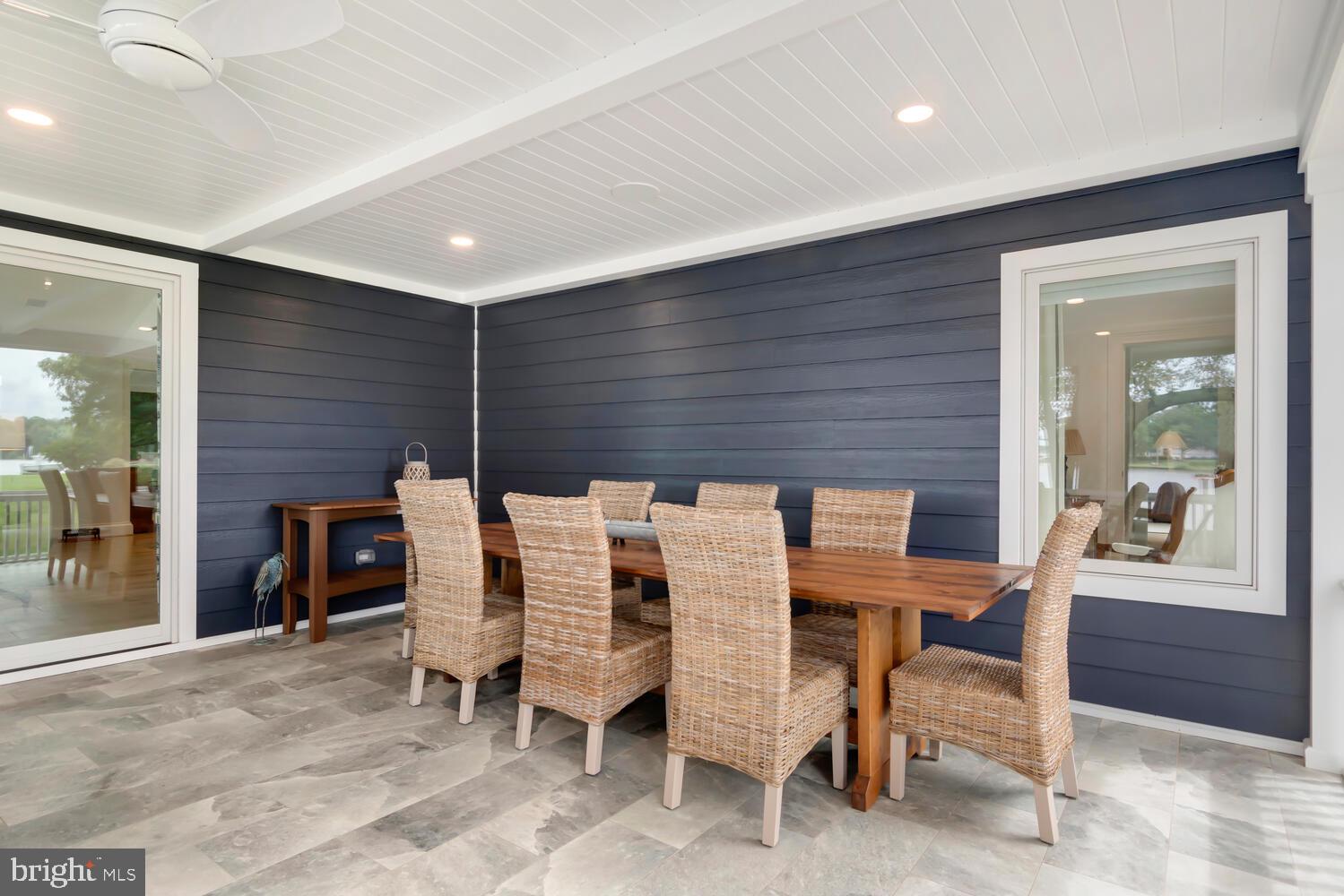 EASTON - Residential