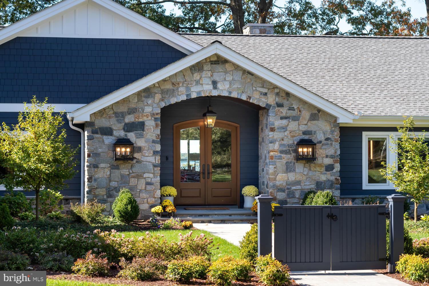 EASTON - Residential