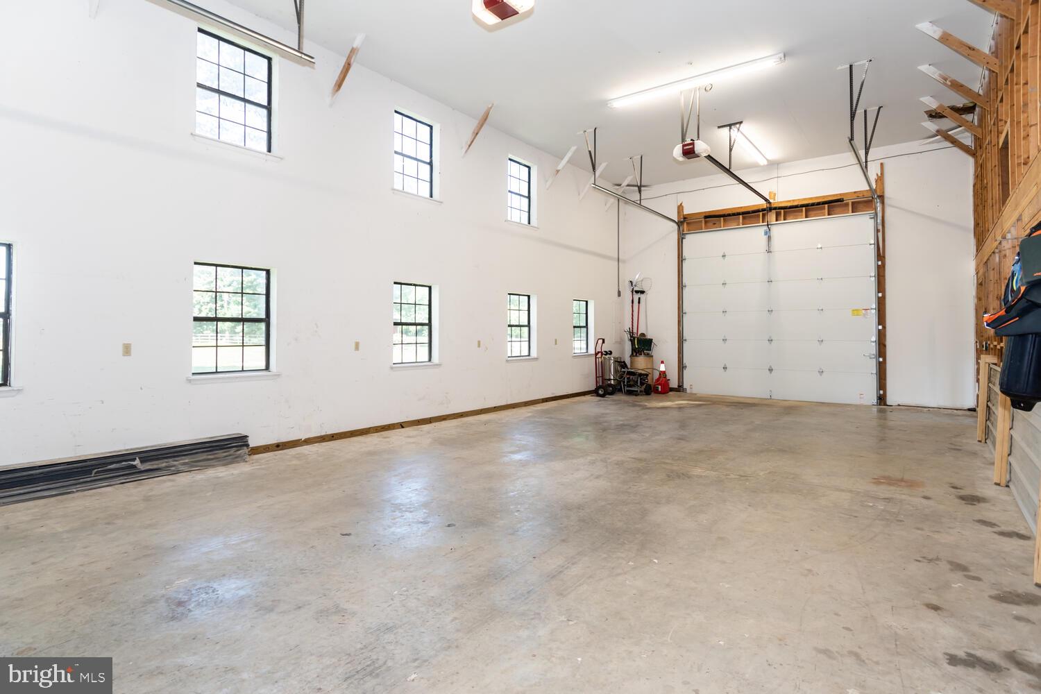 EASTON - Residential