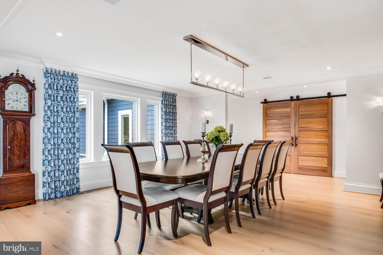 EASTON - Residential