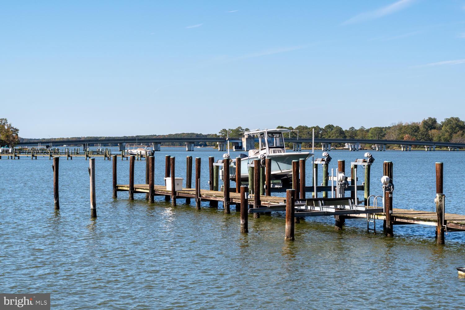 EASTON - Residential