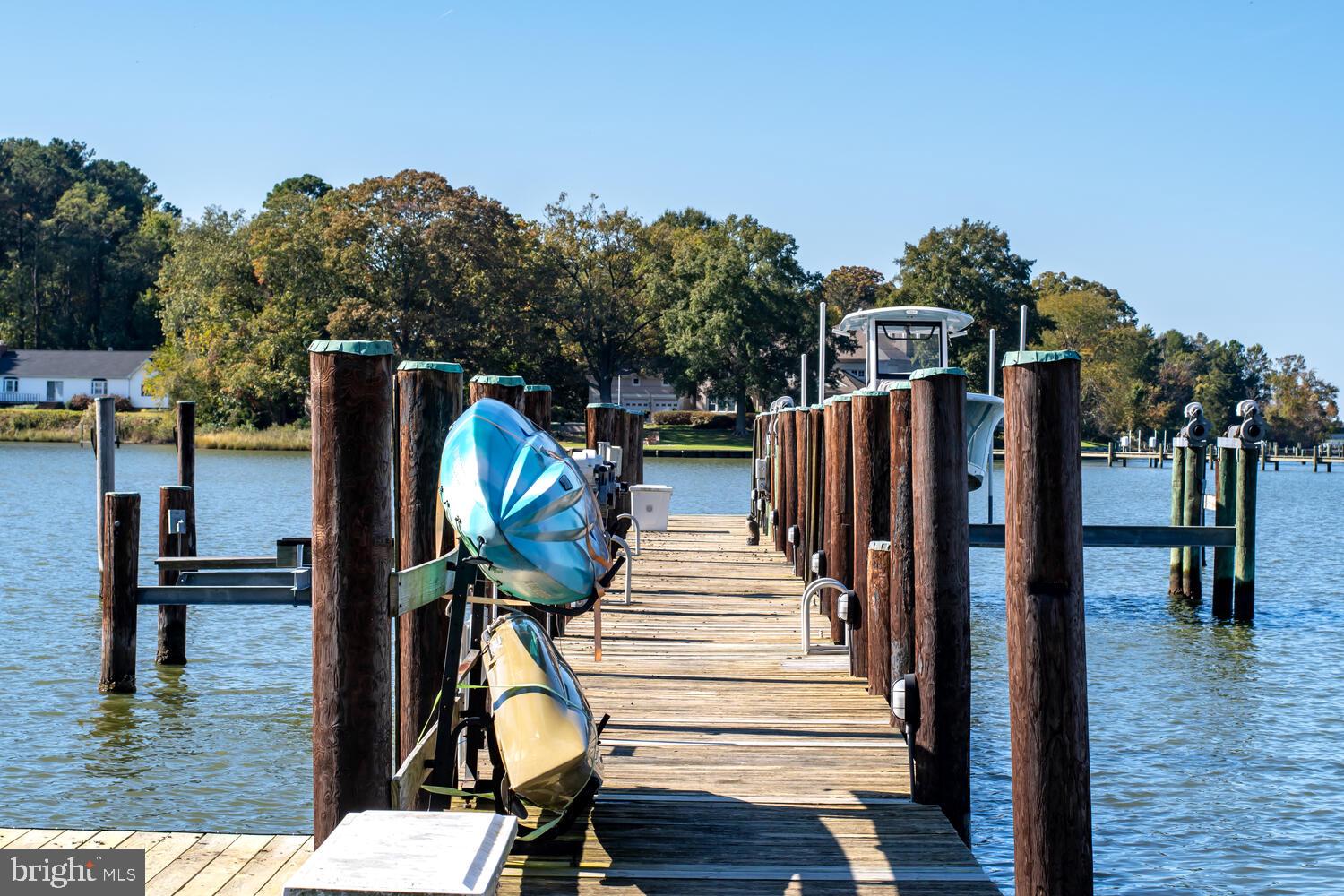 EASTON - Residential