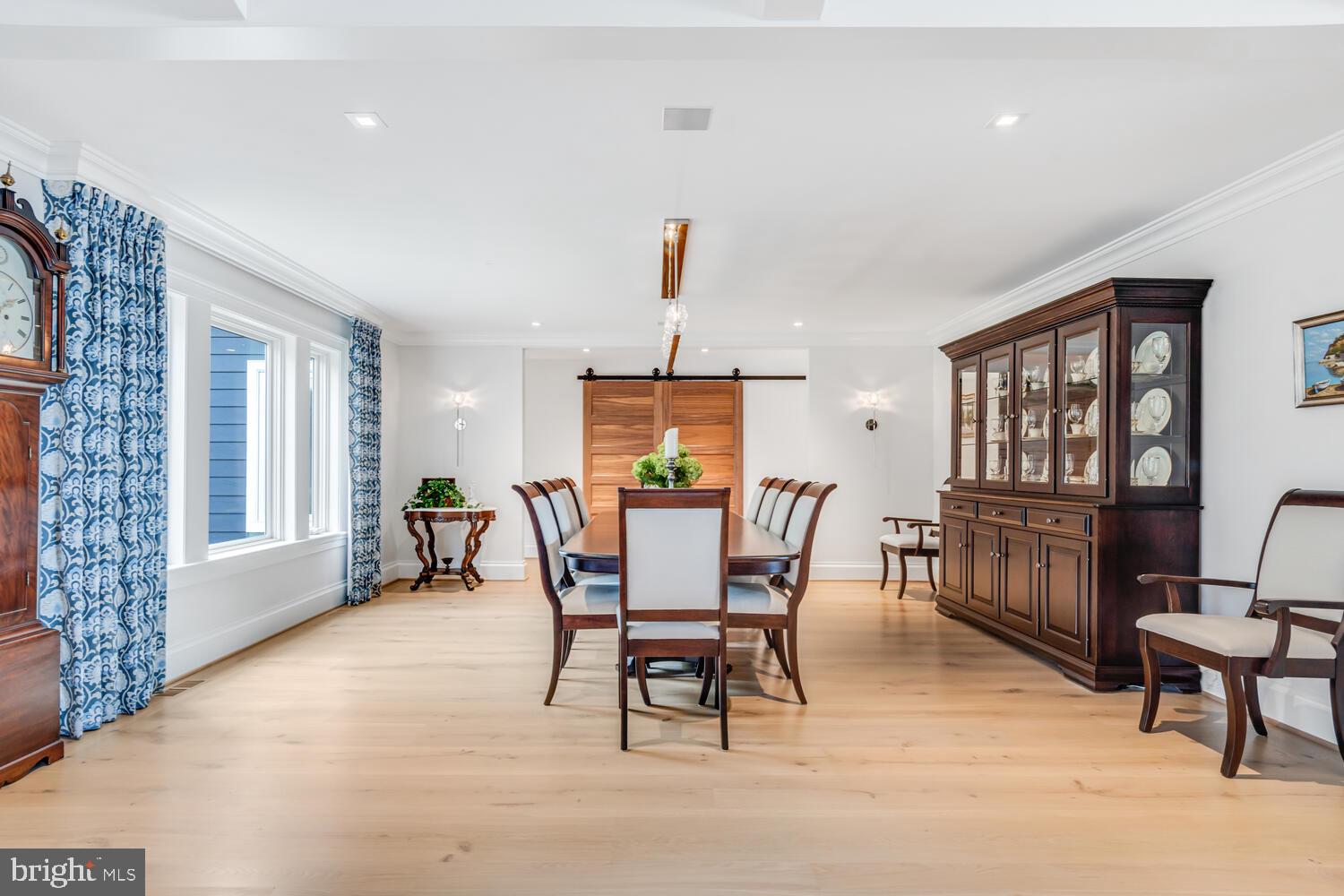 EASTON - Residential