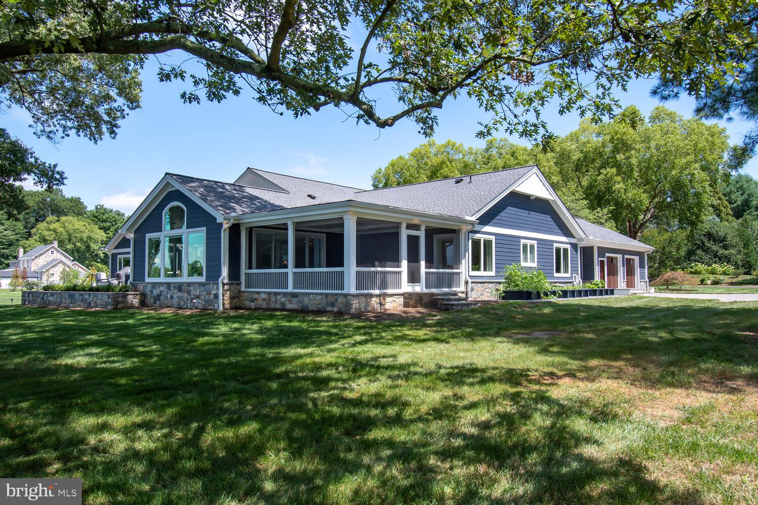 EASTON - Residential