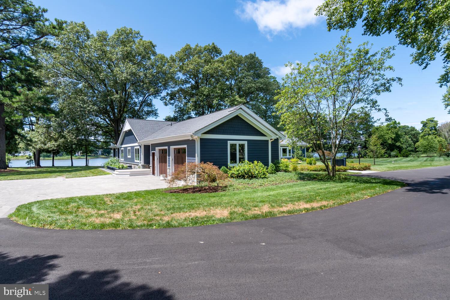 EASTON - Residential