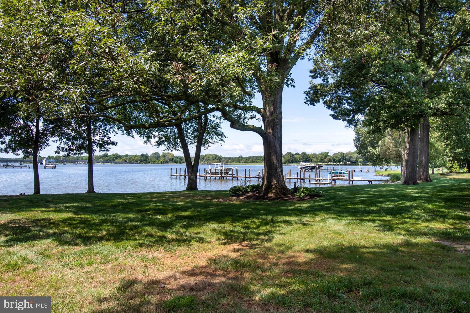 EASTON - Residential