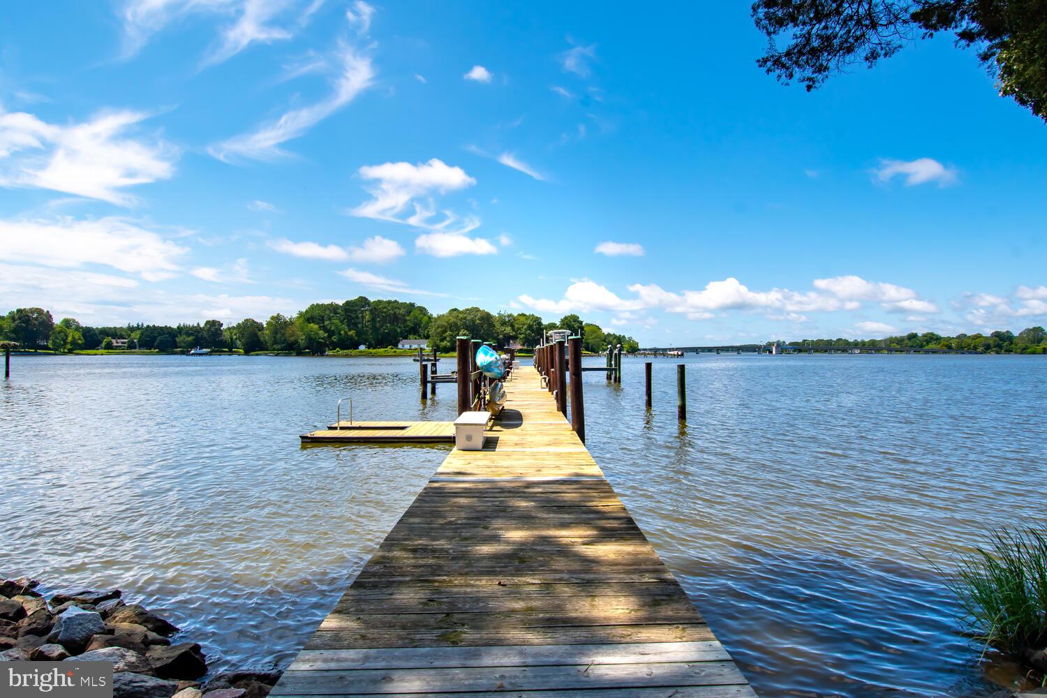 EASTON - Residential