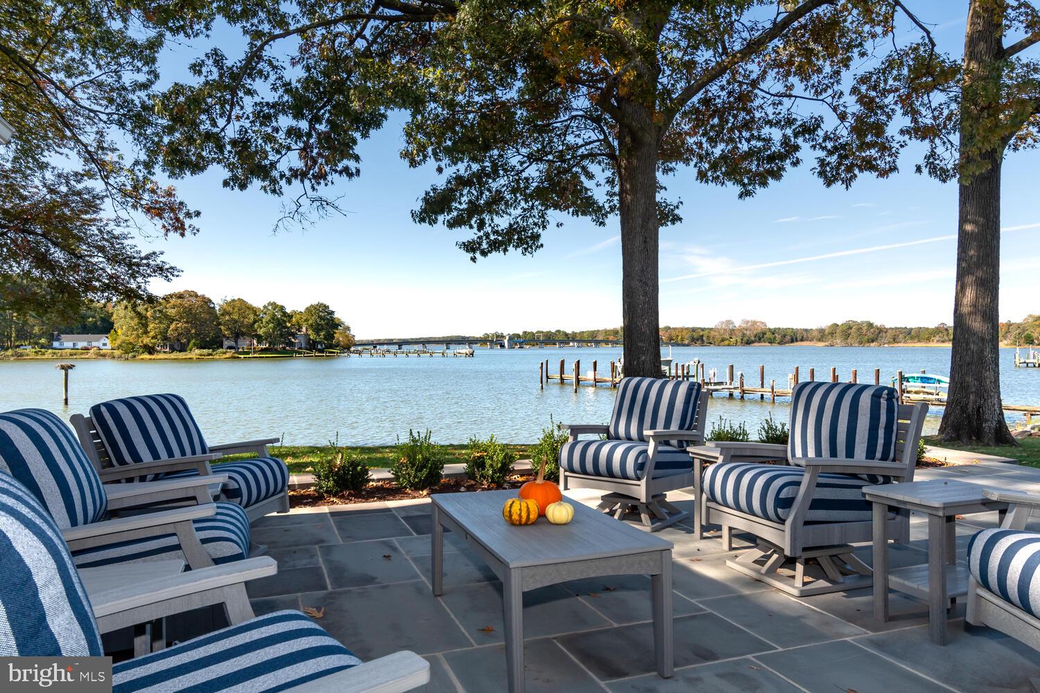 EASTON - Residential