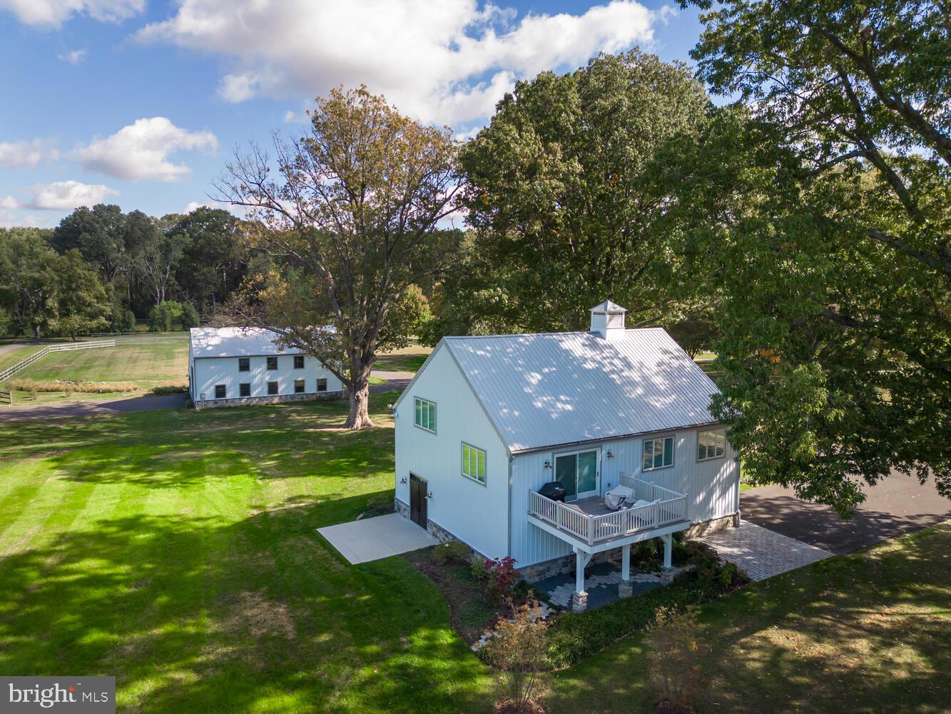 EASTON - Residential