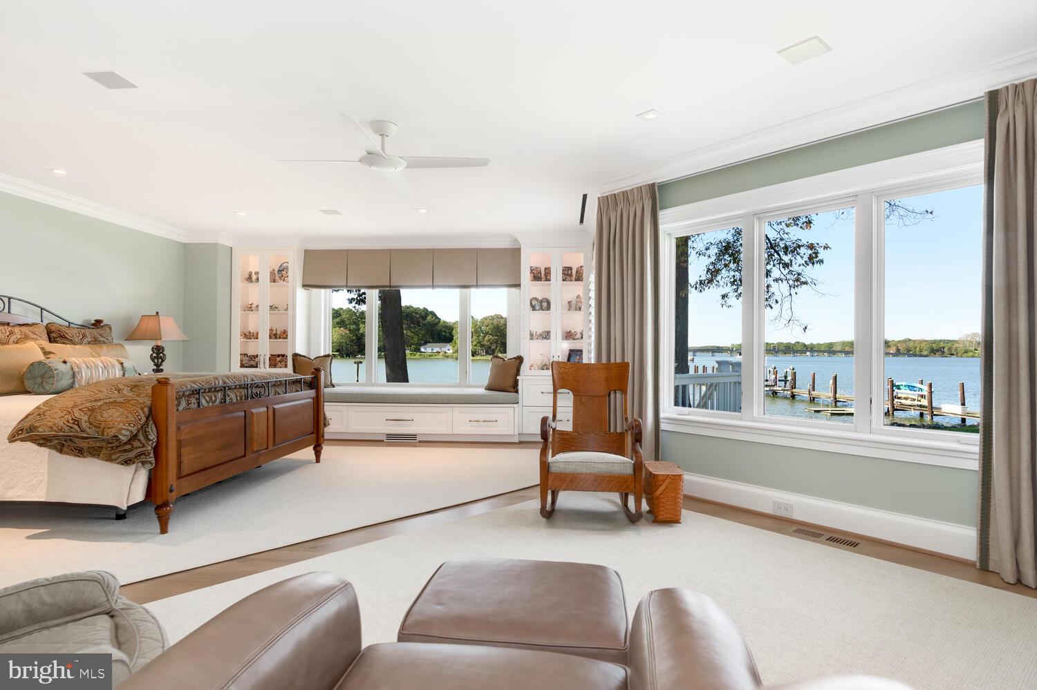 EASTON - Residential