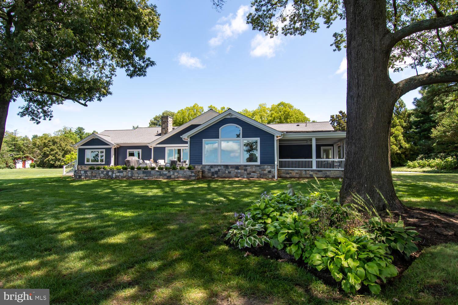 EASTON - Residential