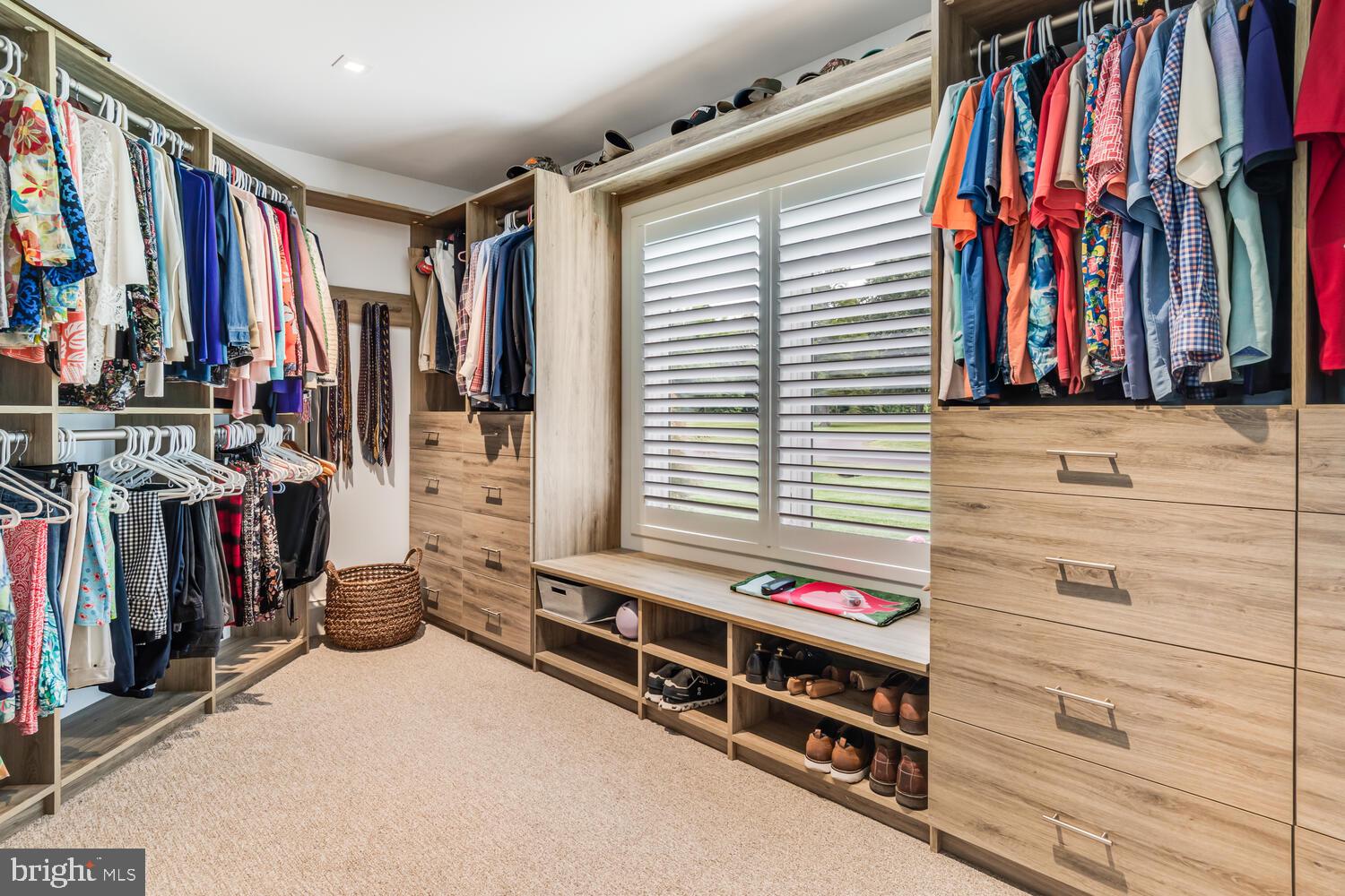 EASTON - Residential