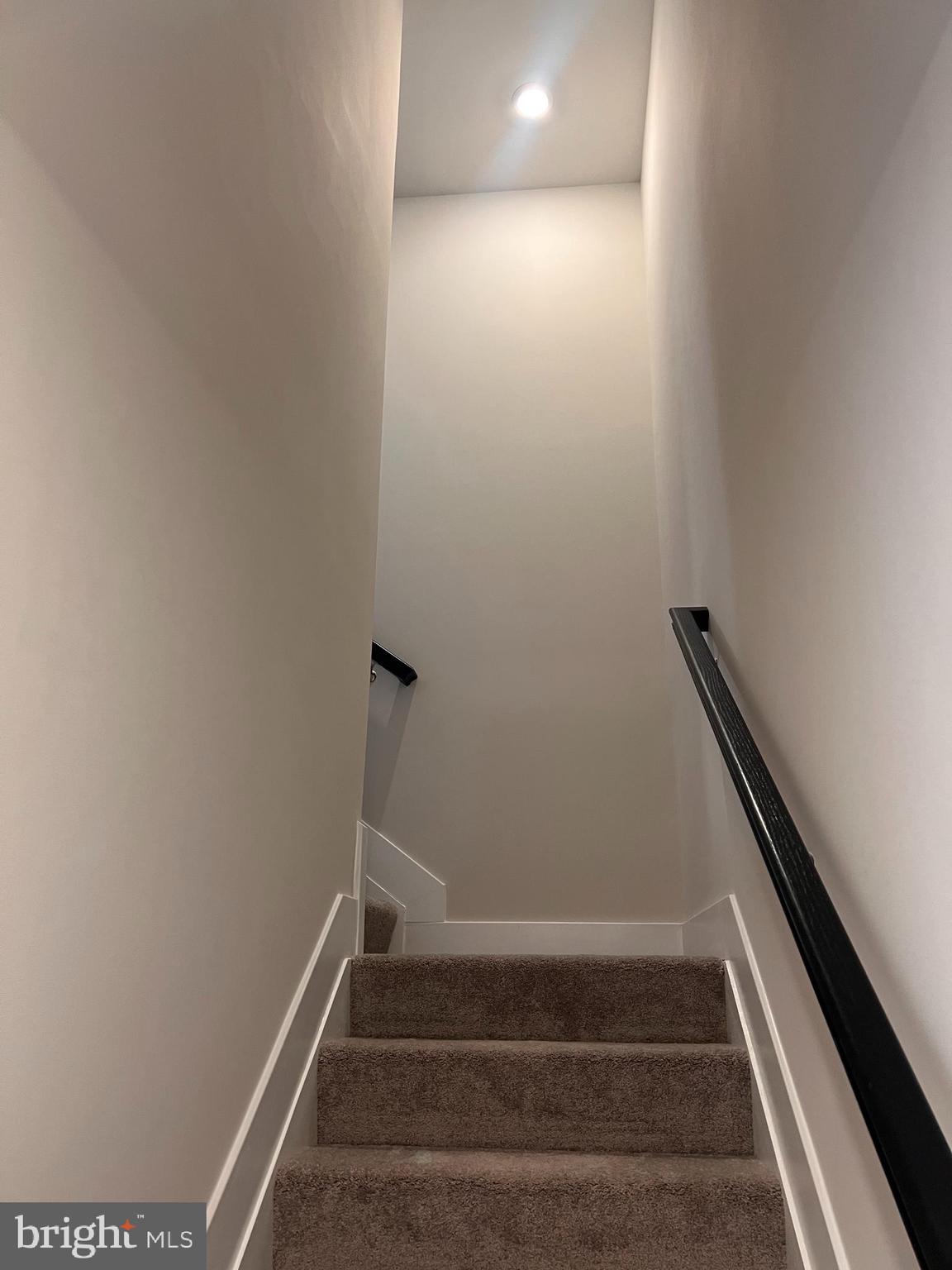 PATAPSCO GLEN - Residential Lease