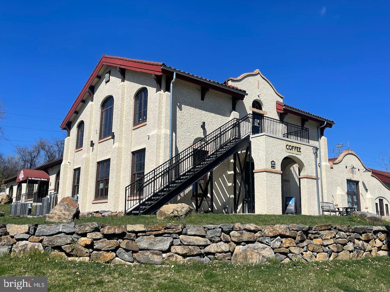 BAYNARD BOULEVARD - Residential