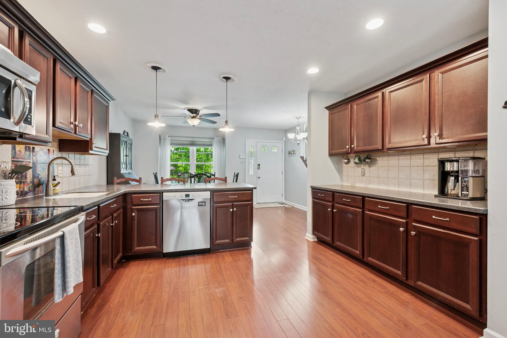 1415 ASPEN COURT