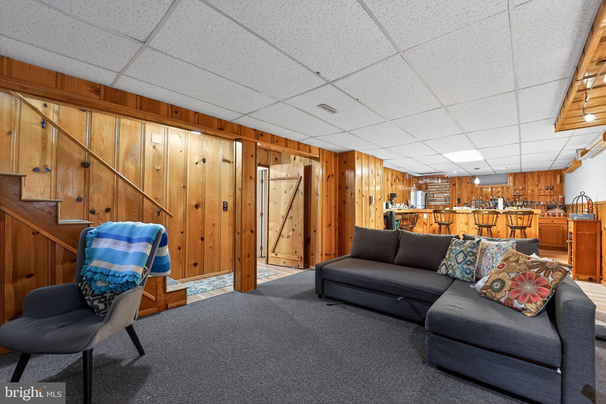 PINE GROVE HOMES - Residential