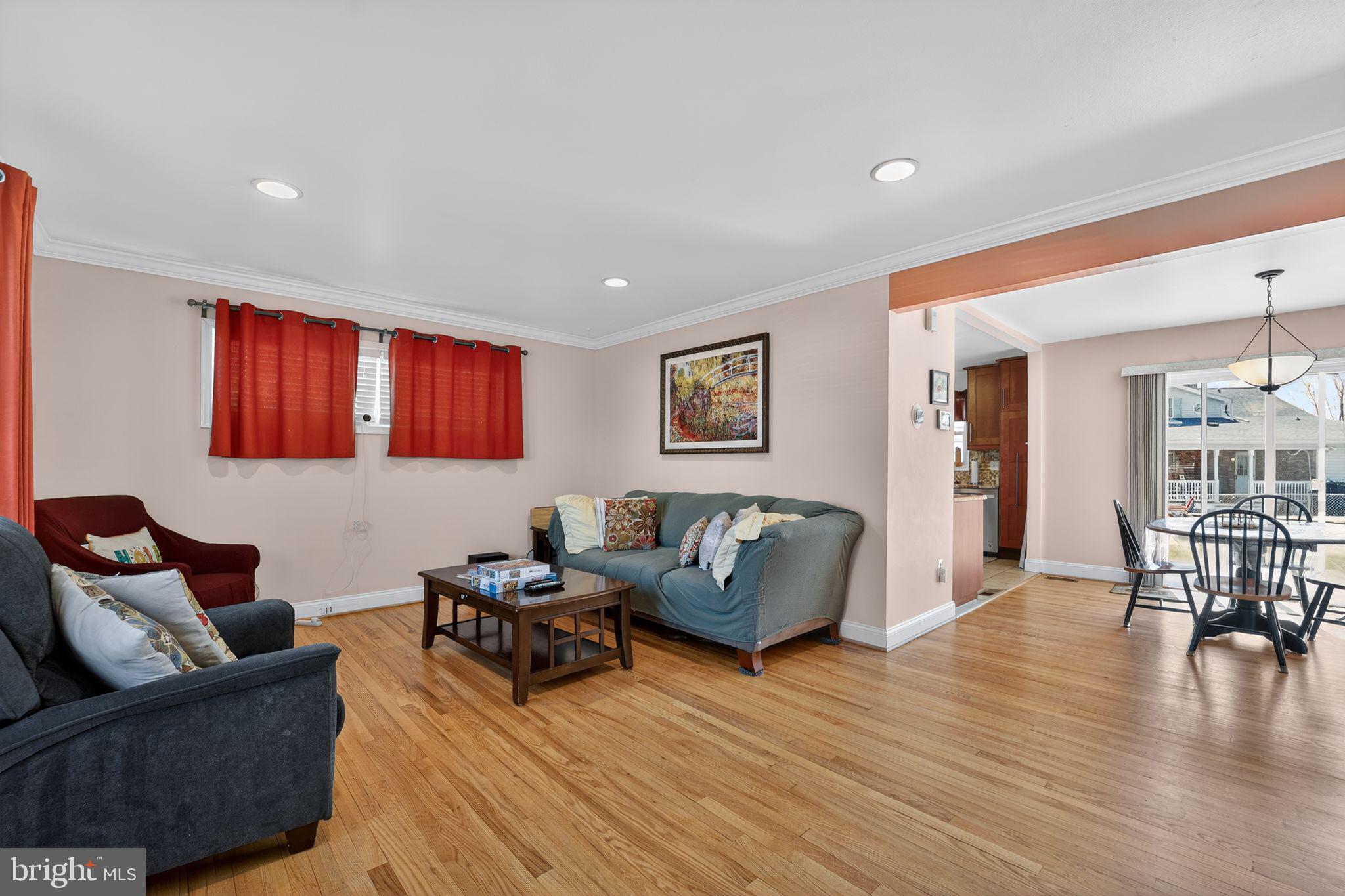 PINE GROVE HOMES - Residential