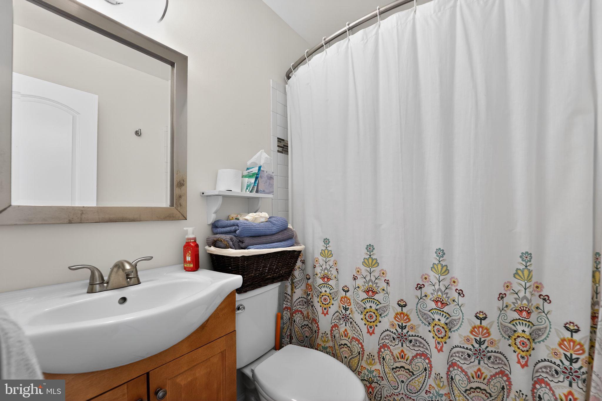 PINE GROVE HOMES - Residential