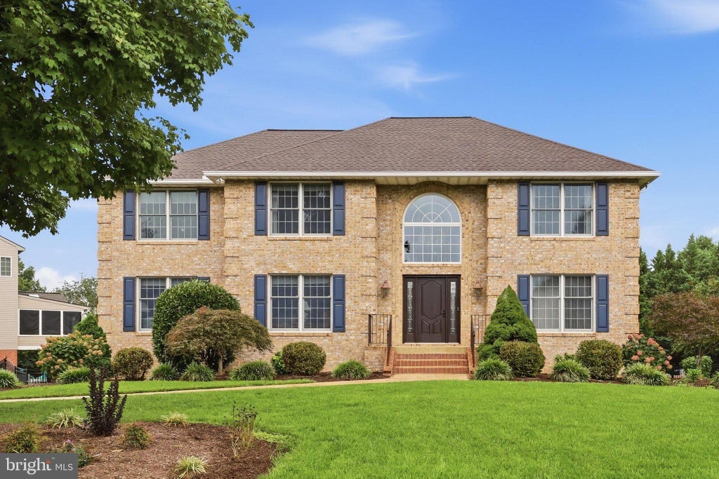 Photo of 19211 Olde Waterford Road, HAGERSTOWN, MD 21742 (MLS # MDWA2039840)