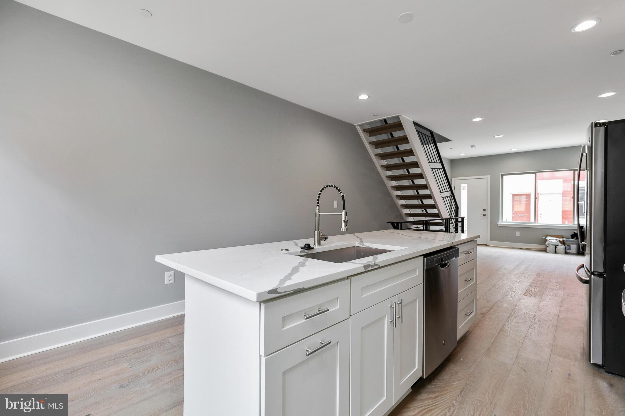 WEST KENSINGTON - Residential Lease