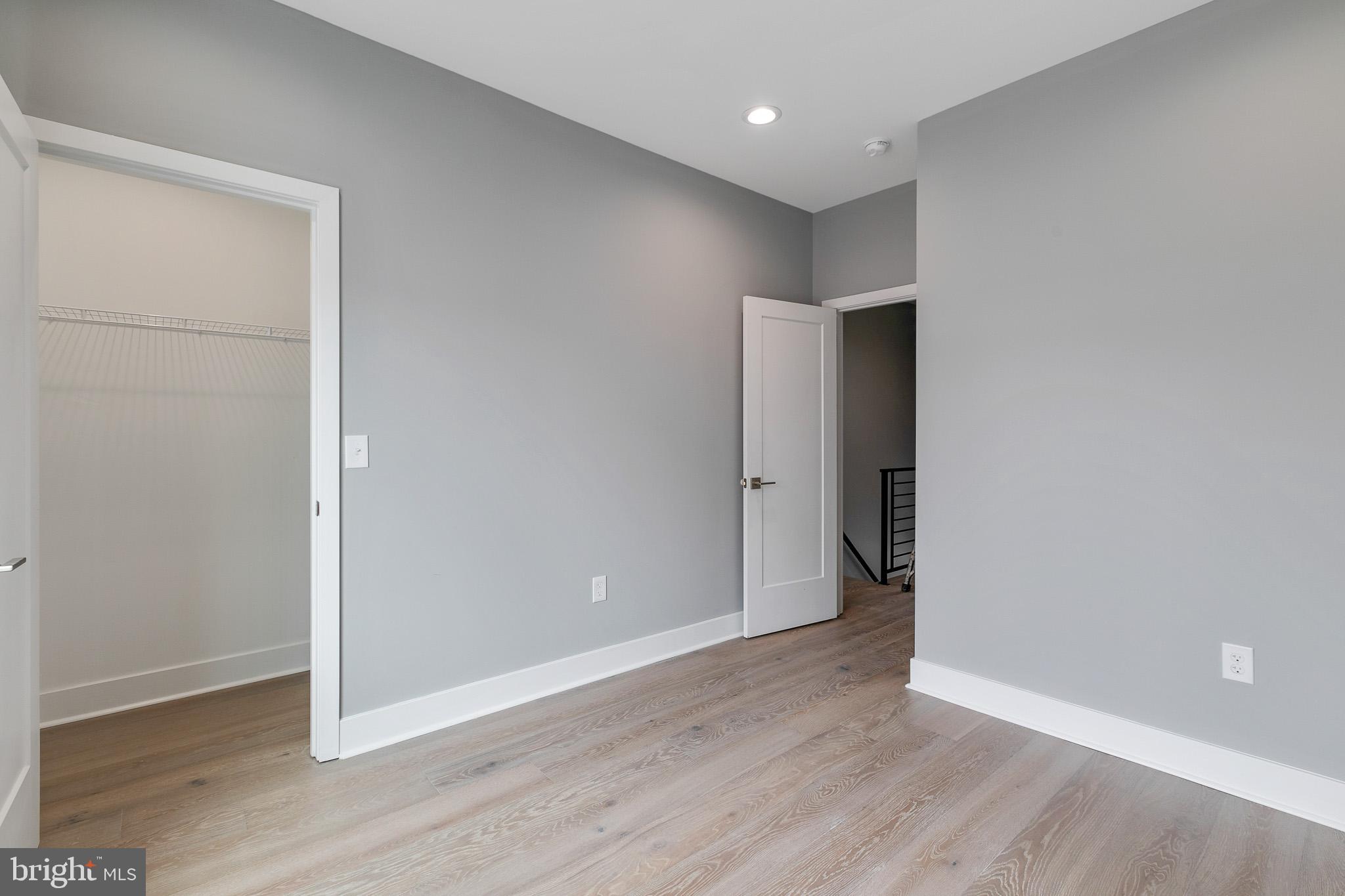 WEST KENSINGTON - Residential Lease