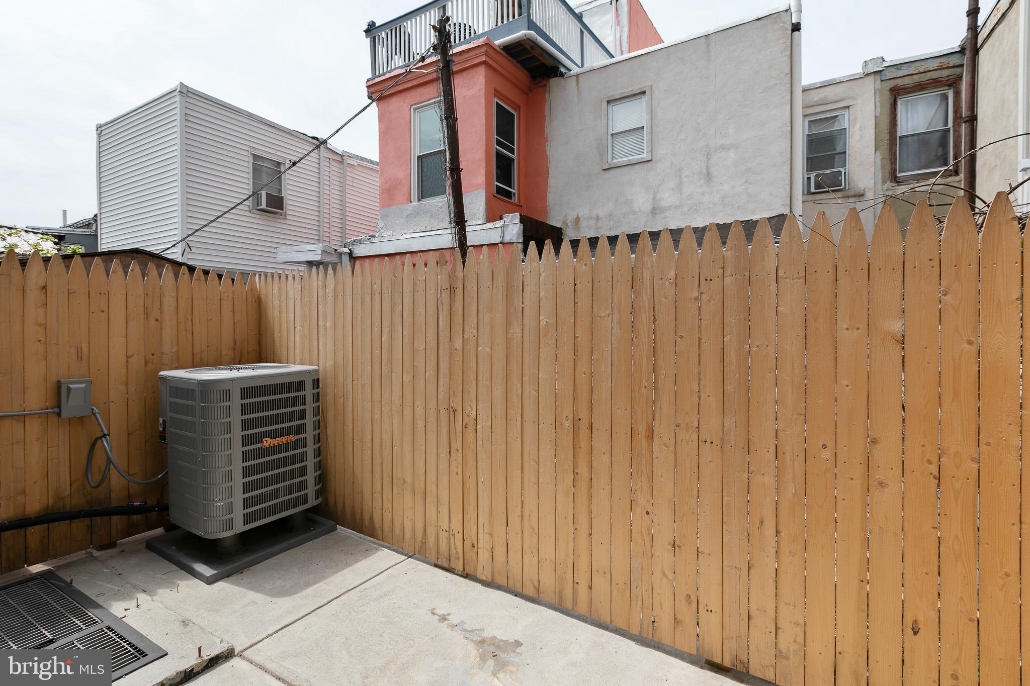 WEST KENSINGTON - Residential Lease