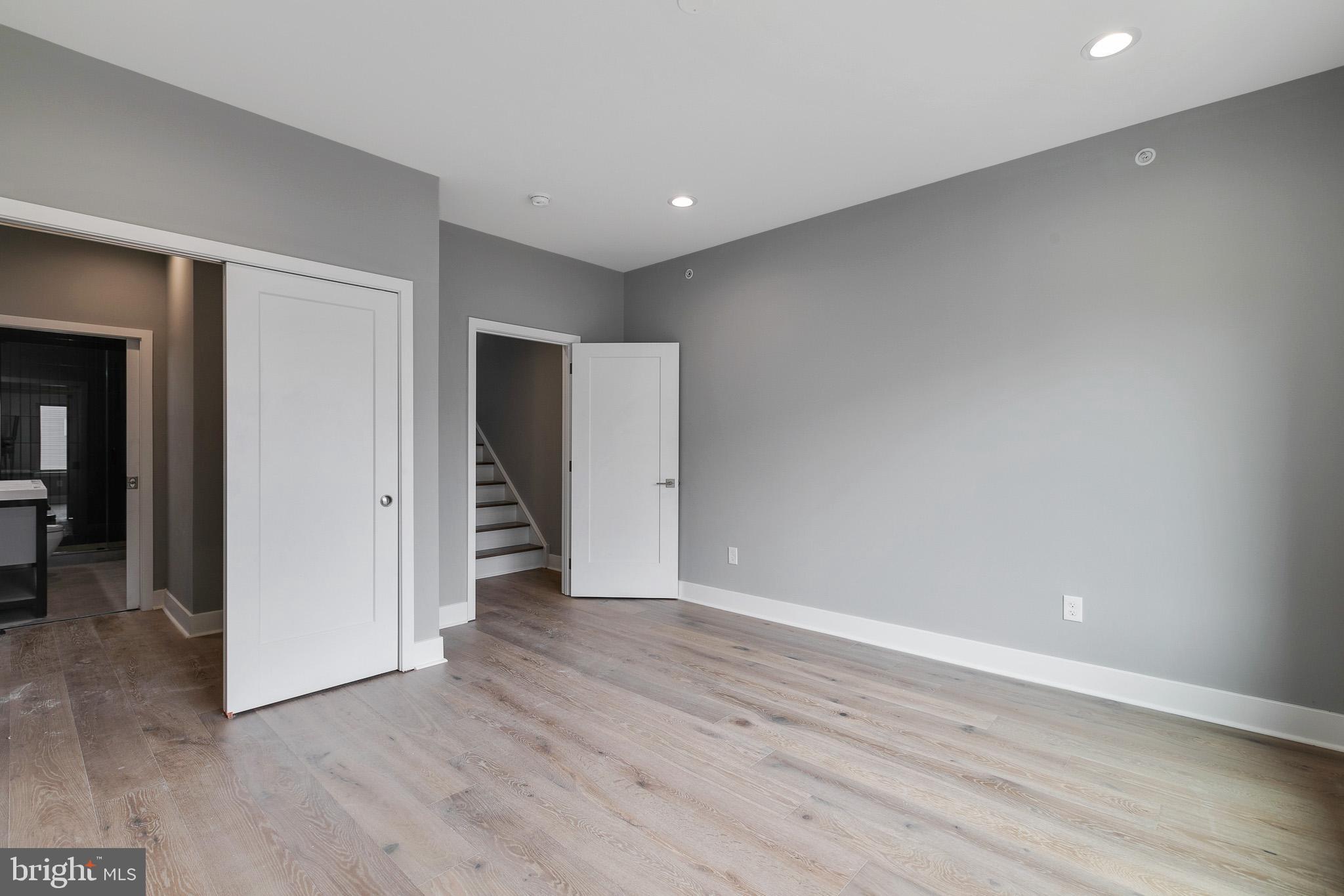 WEST KENSINGTON - Residential Lease