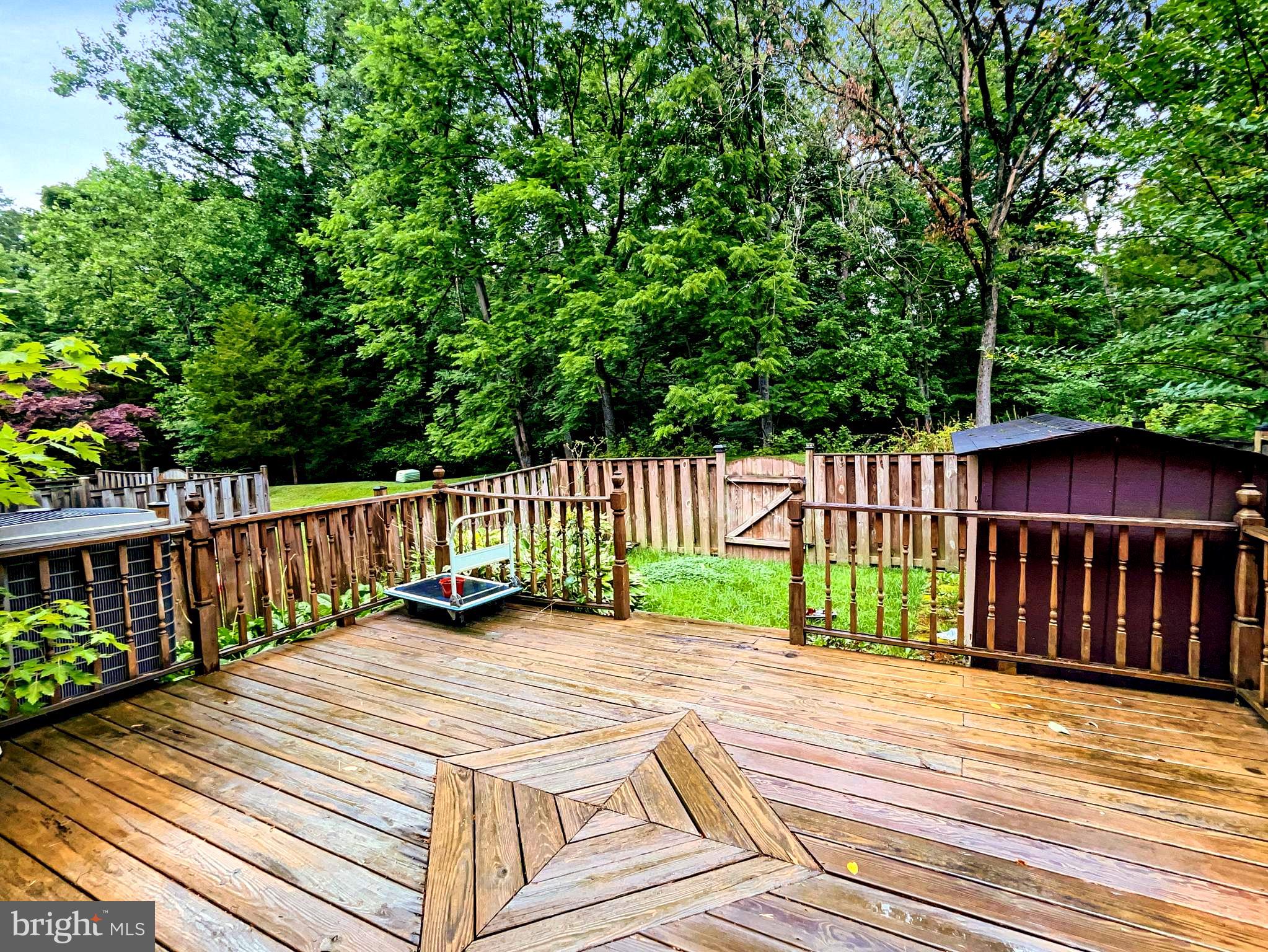 CHARLENE - Residential