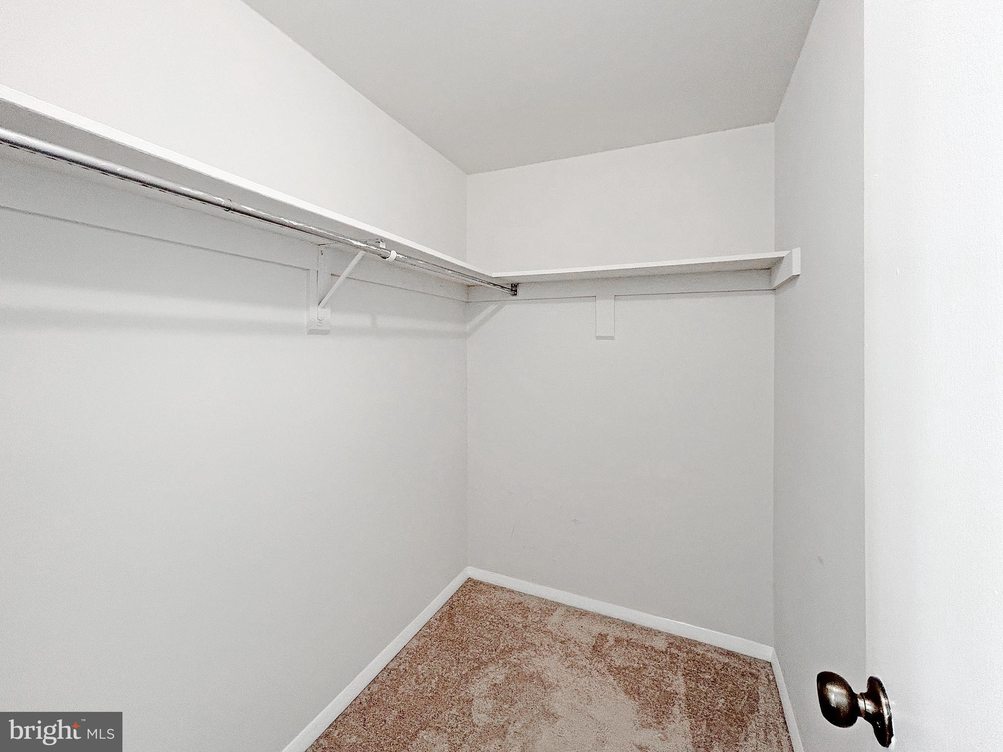 CHARLENE - Residential