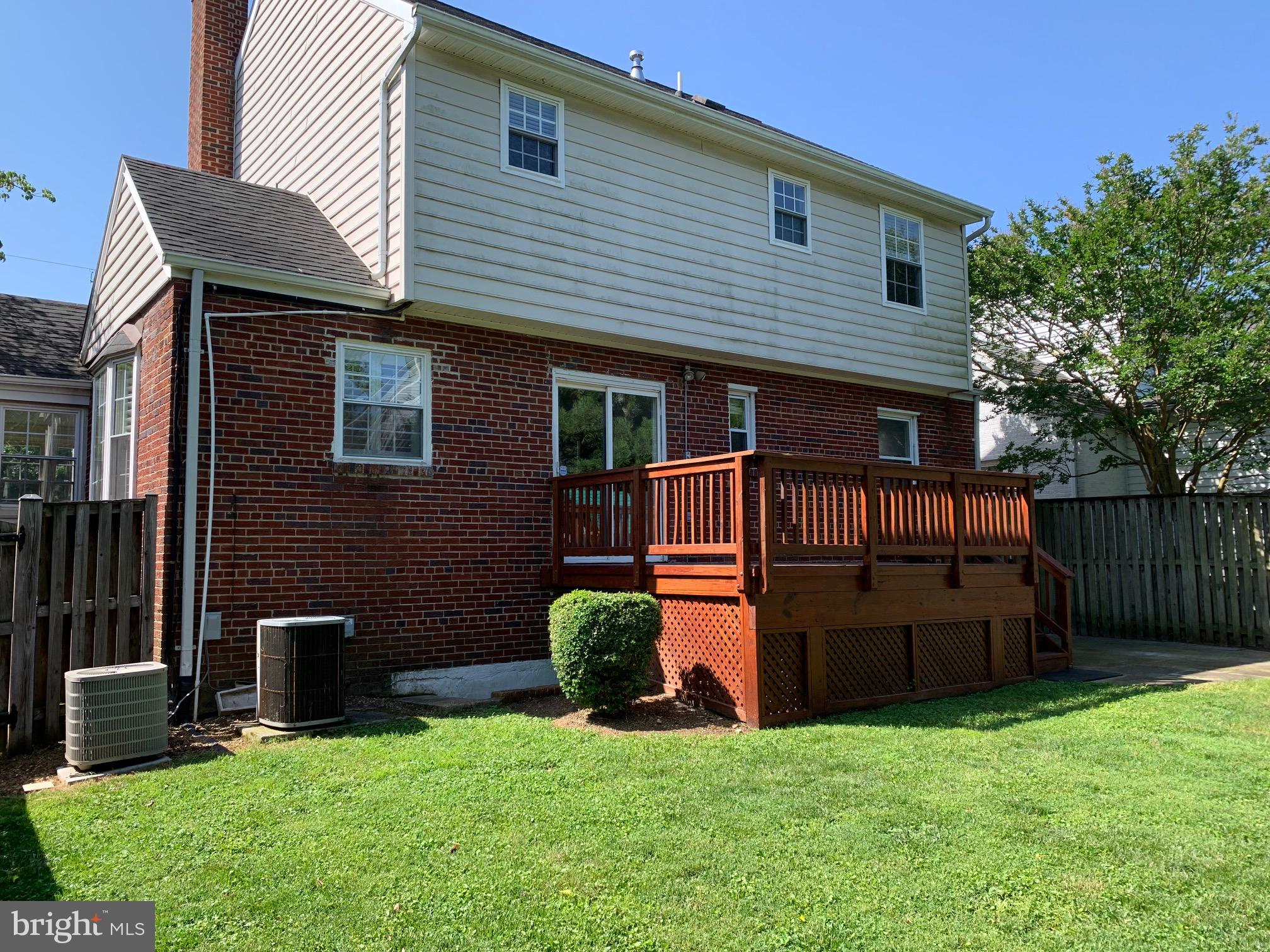 LEE HEIGHTS - Residential Lease