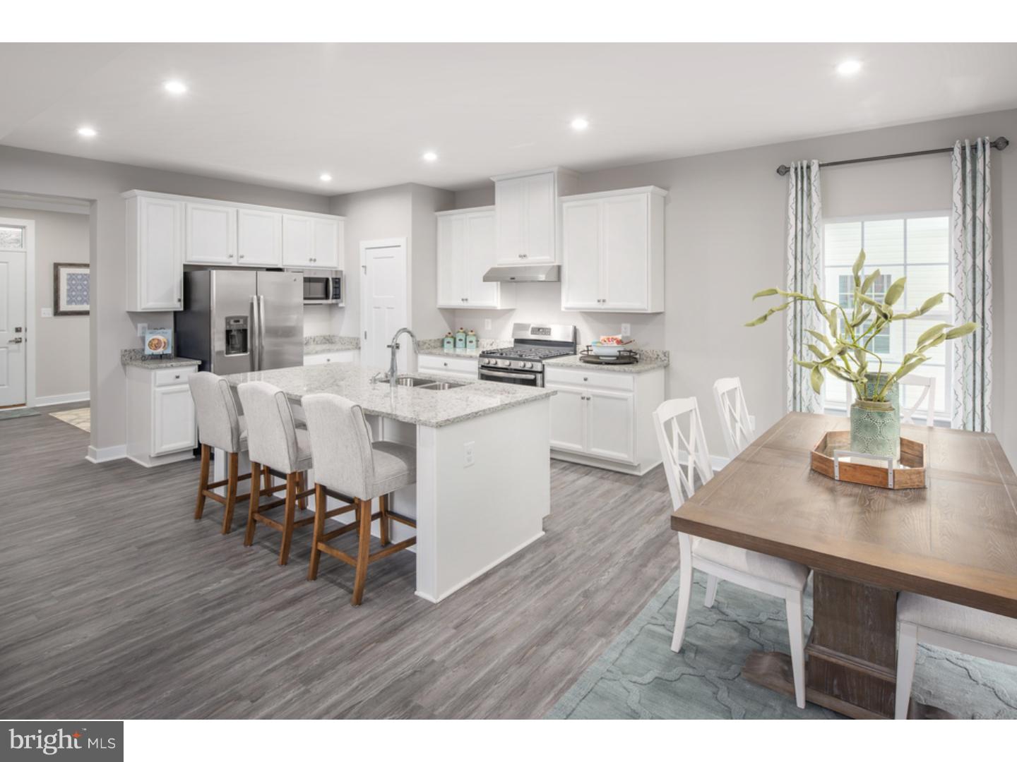 HANOVER POINTE - Residential