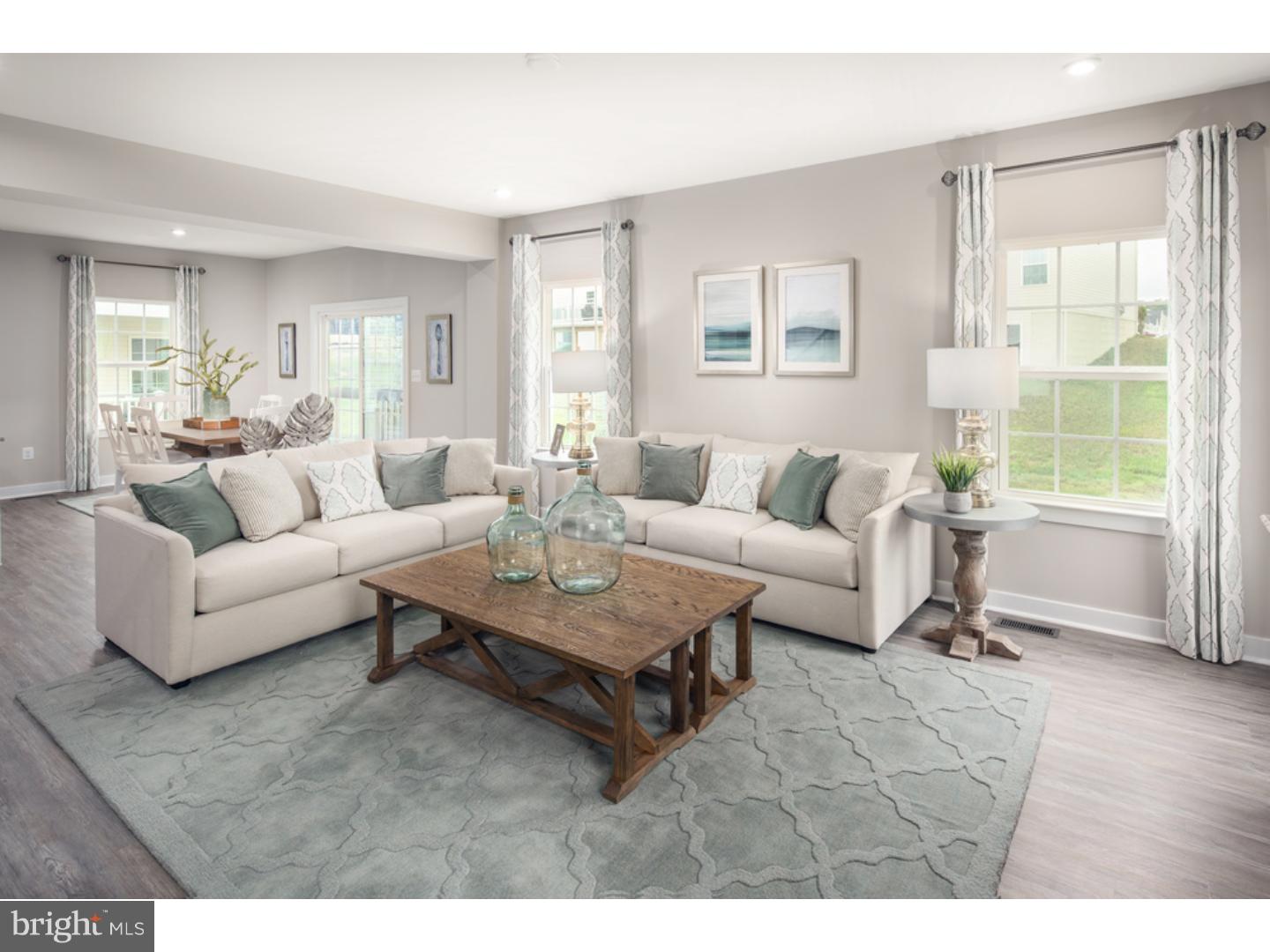 HANOVER POINTE - Residential