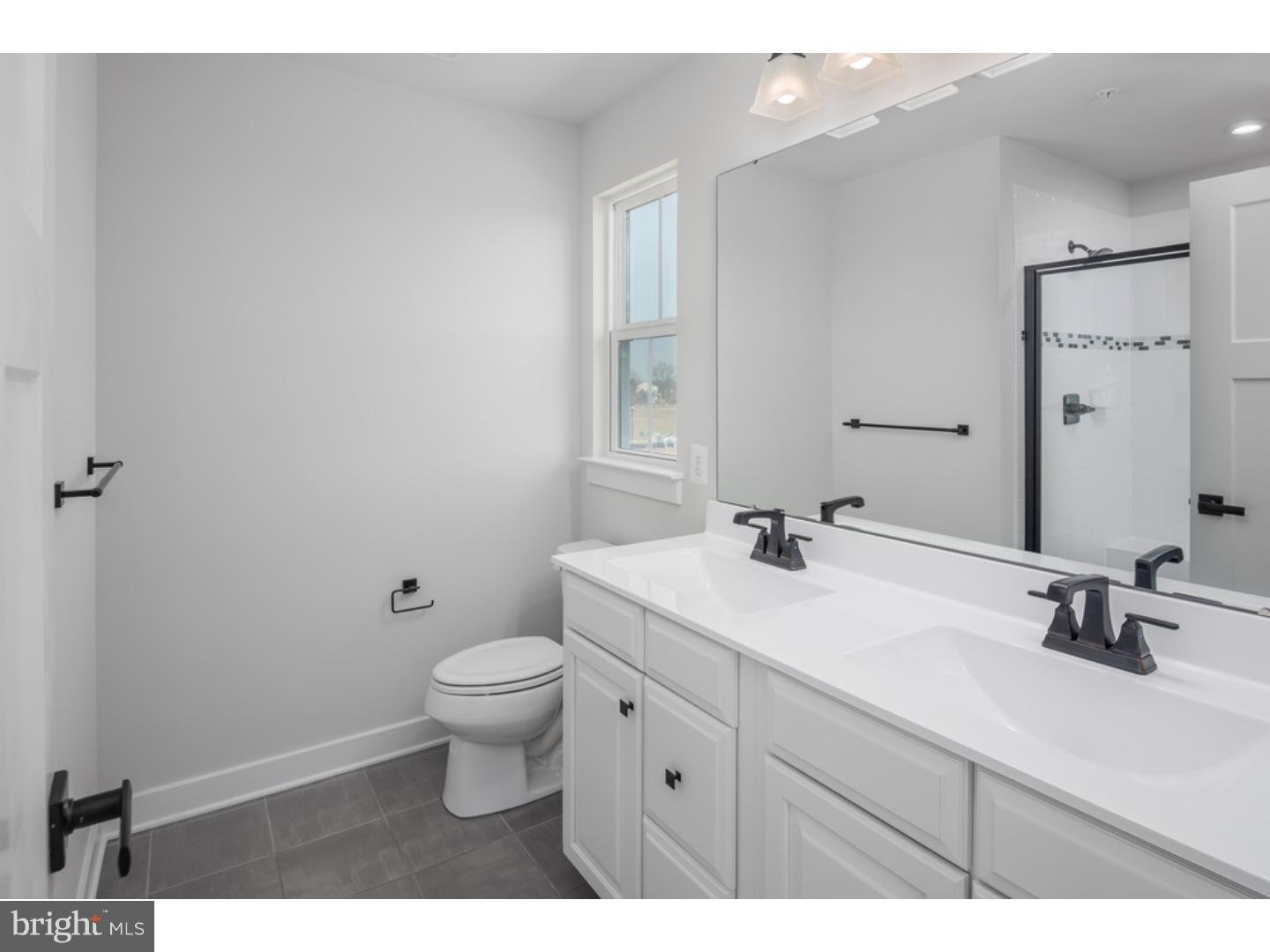 HANOVER POINTE - Residential