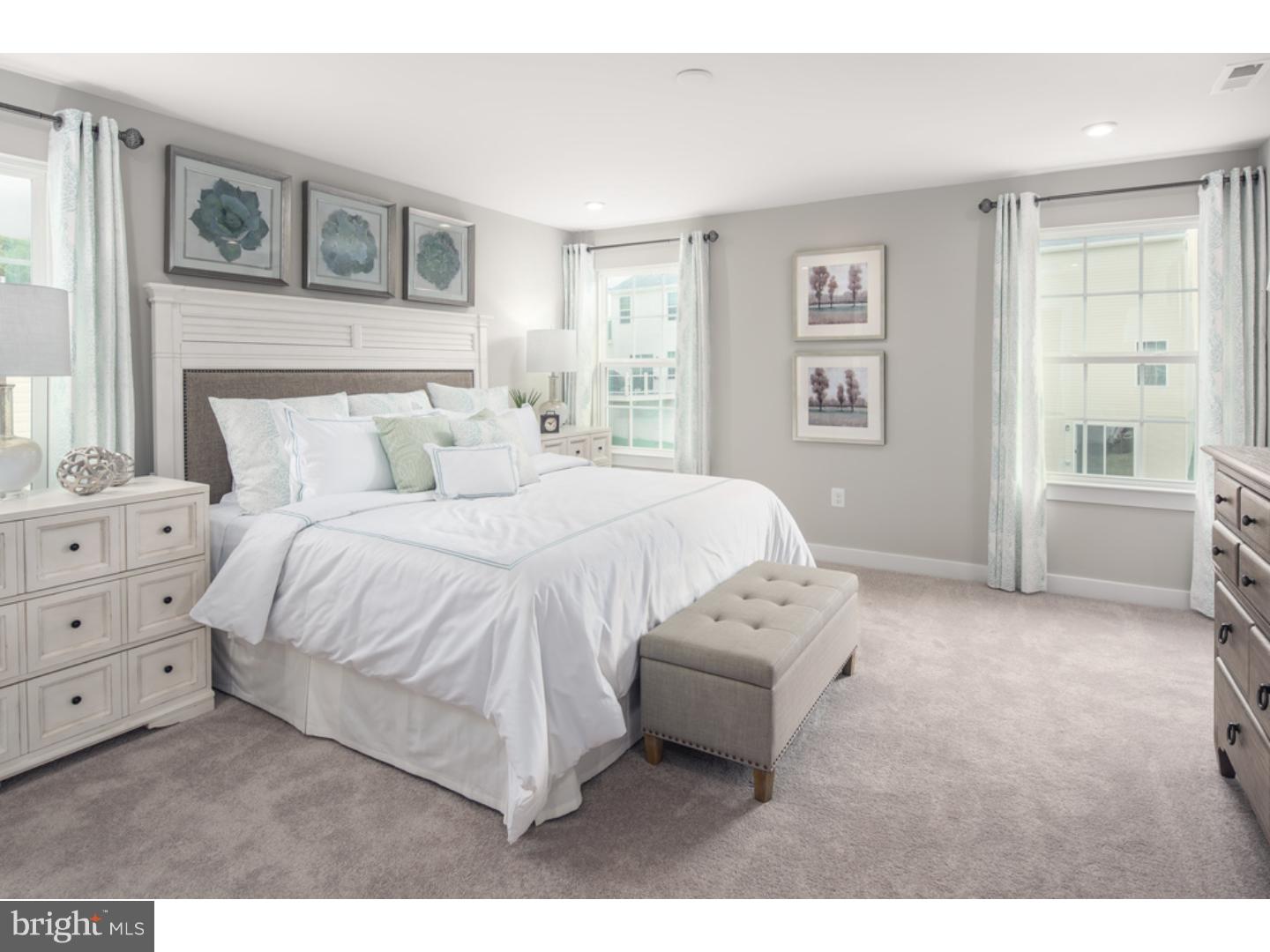 HANOVER POINTE - Residential