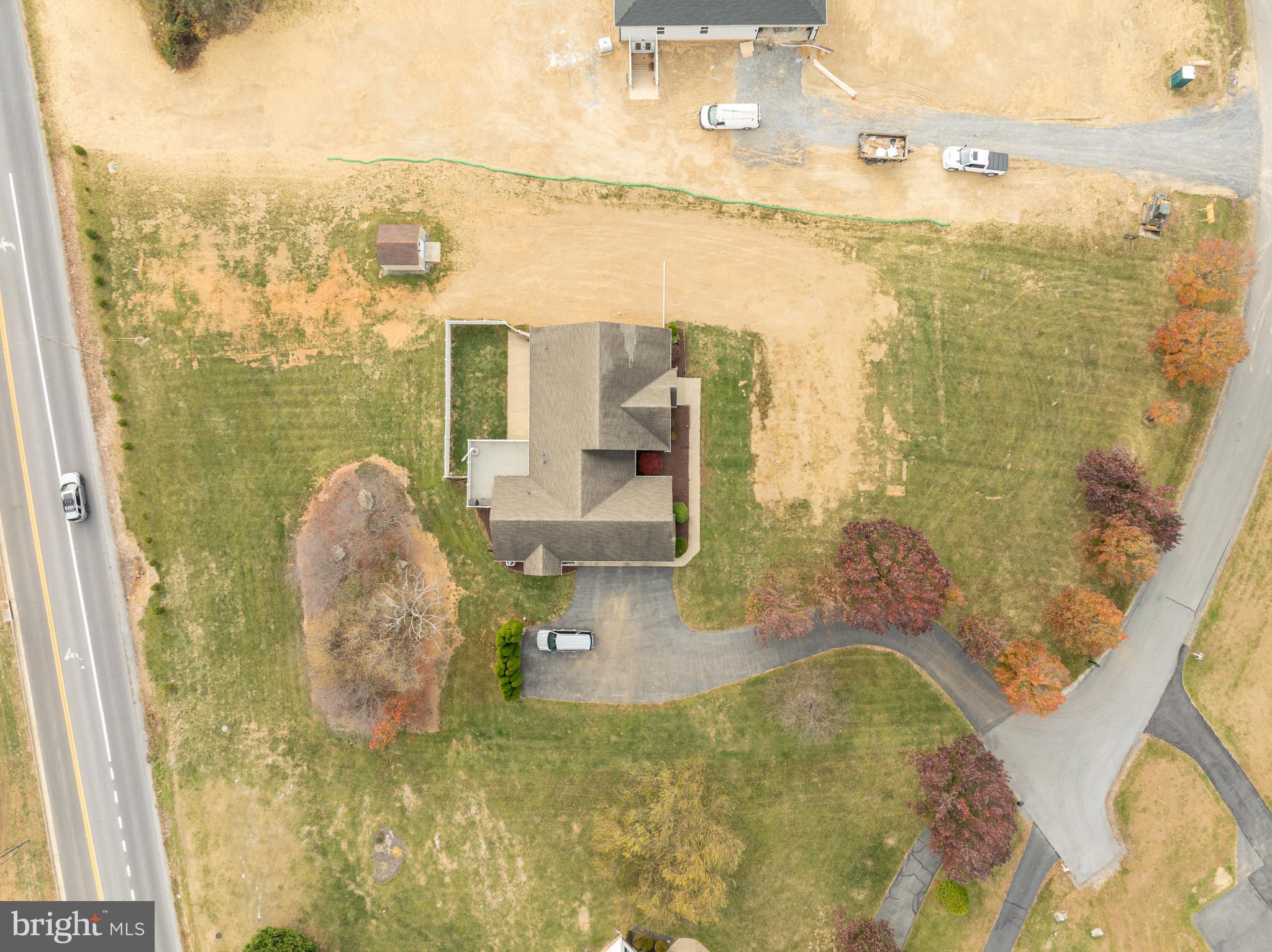 HOLLIS MANOR - Residential