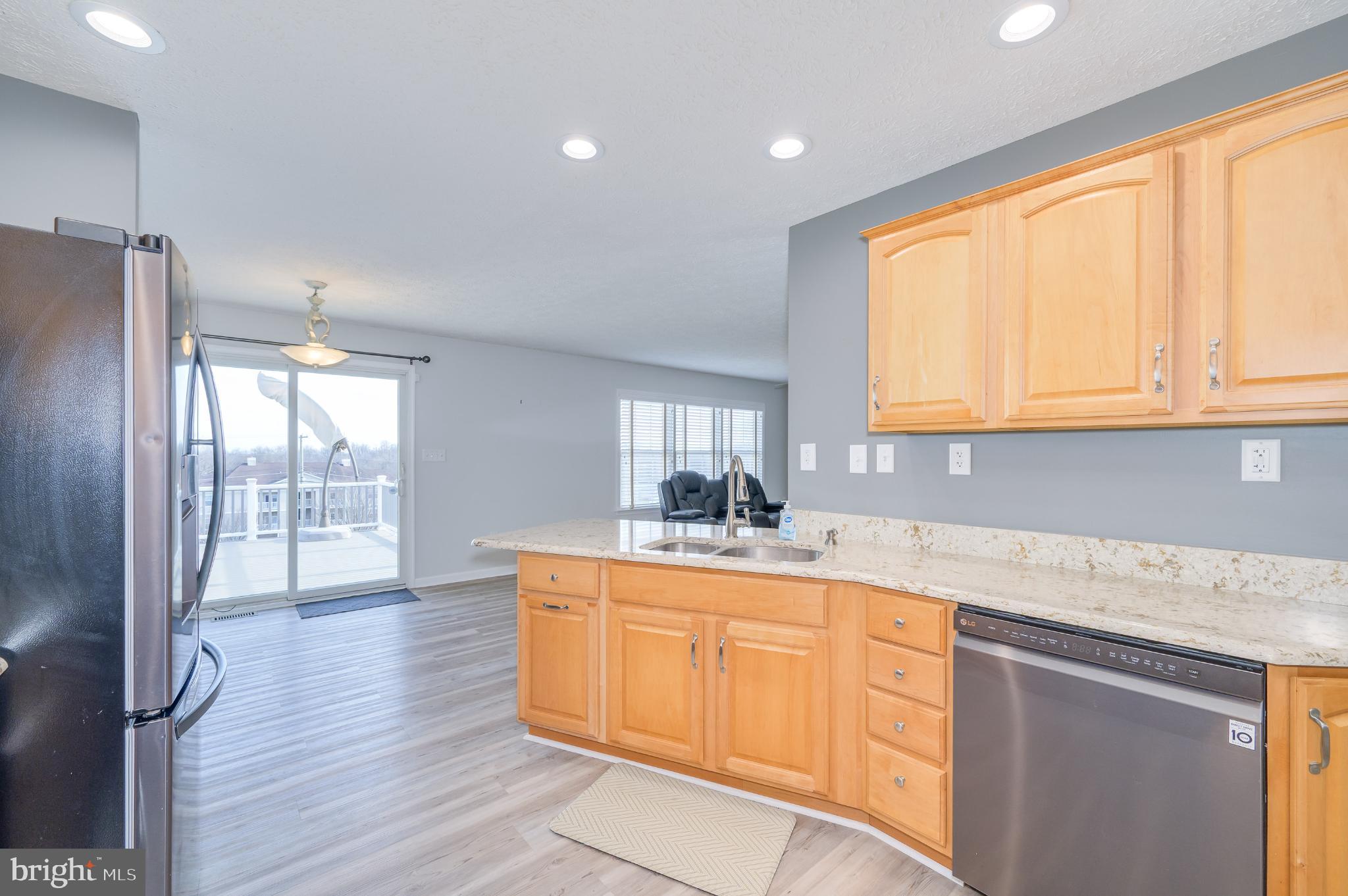 HOLLIS MANOR - Residential