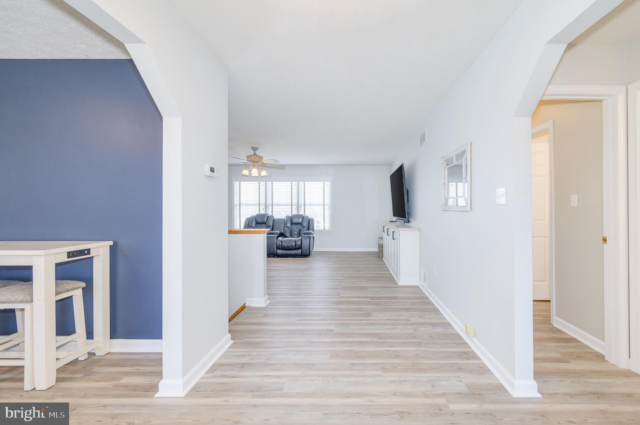 HOLLIS MANOR - Residential