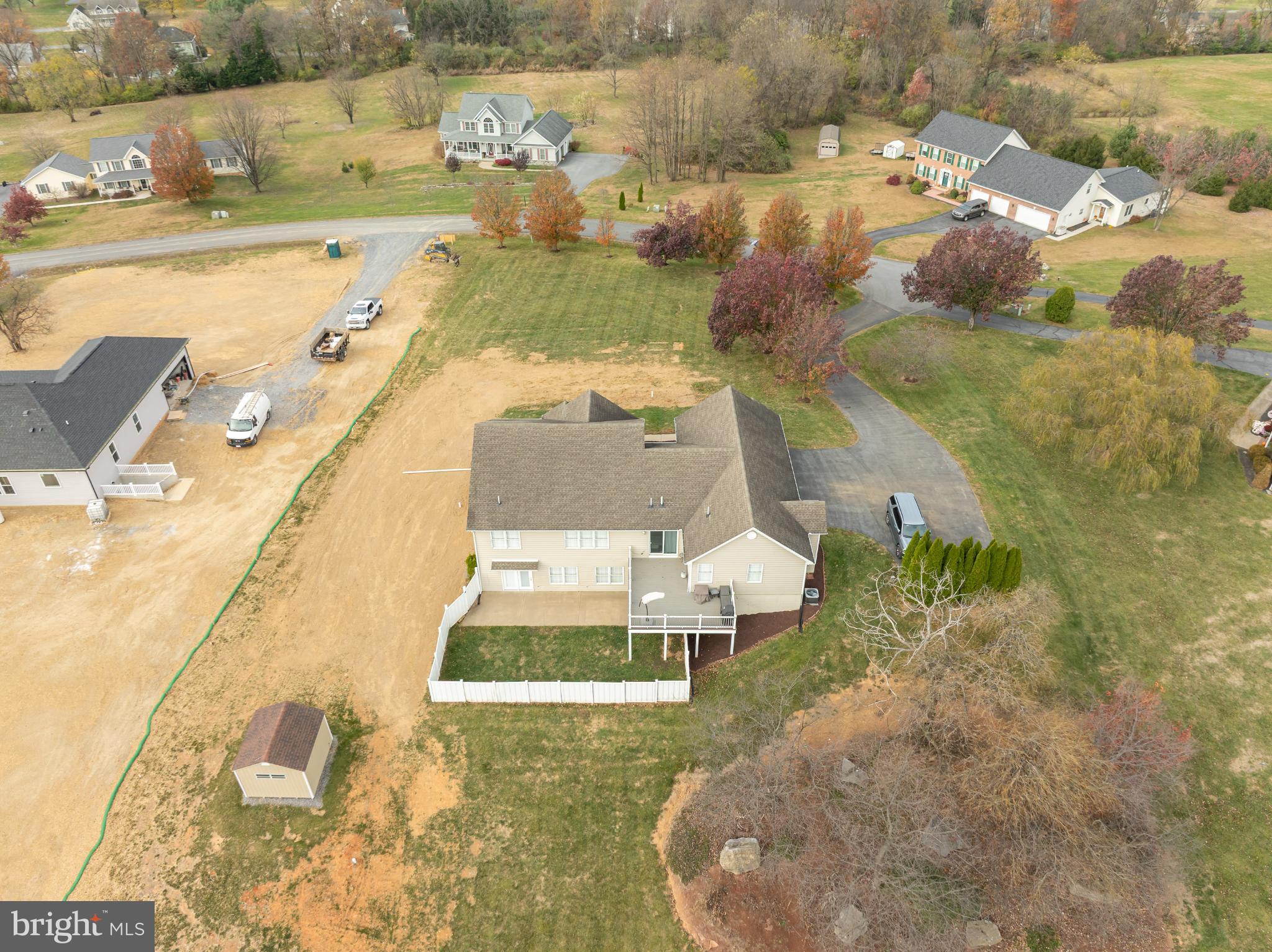 HOLLIS MANOR - Residential