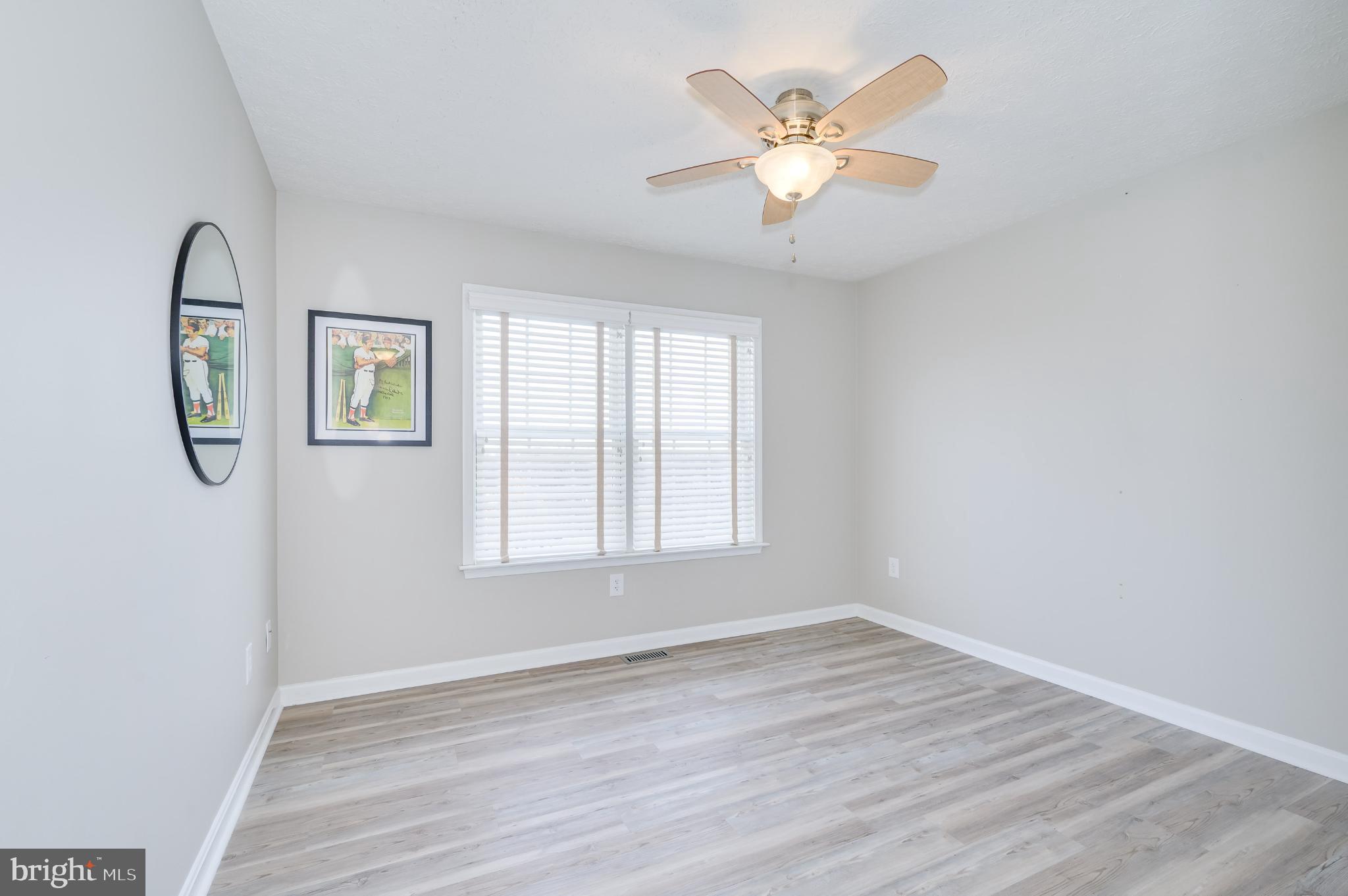 HOLLIS MANOR - Residential