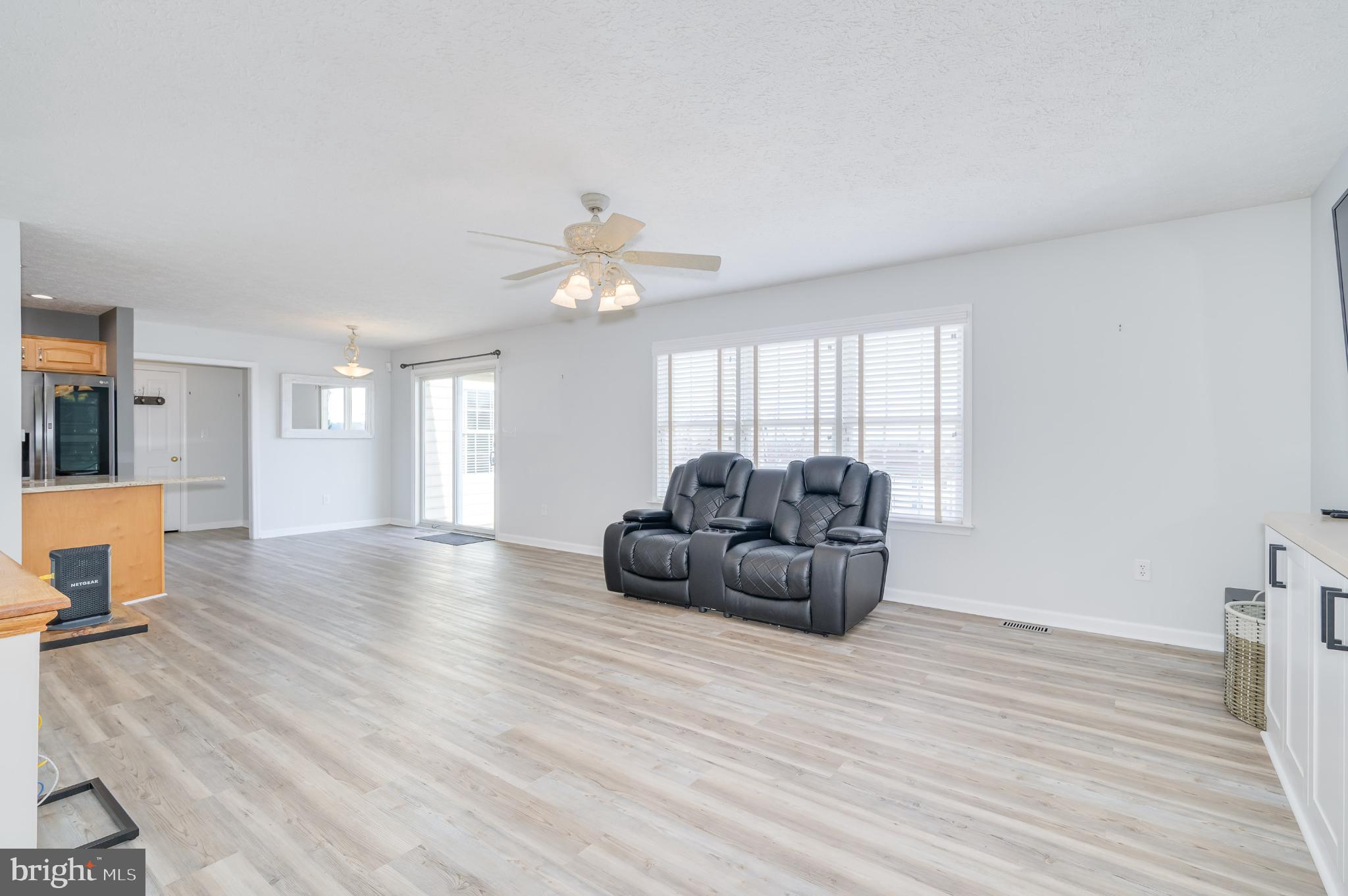 HOLLIS MANOR - Residential