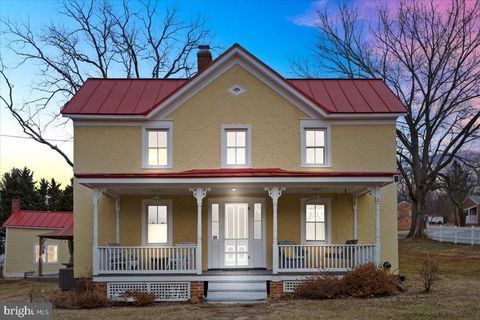 Homes For Sale - 6342 Hopewell Road<br/> THE PLAINS, VA 20198