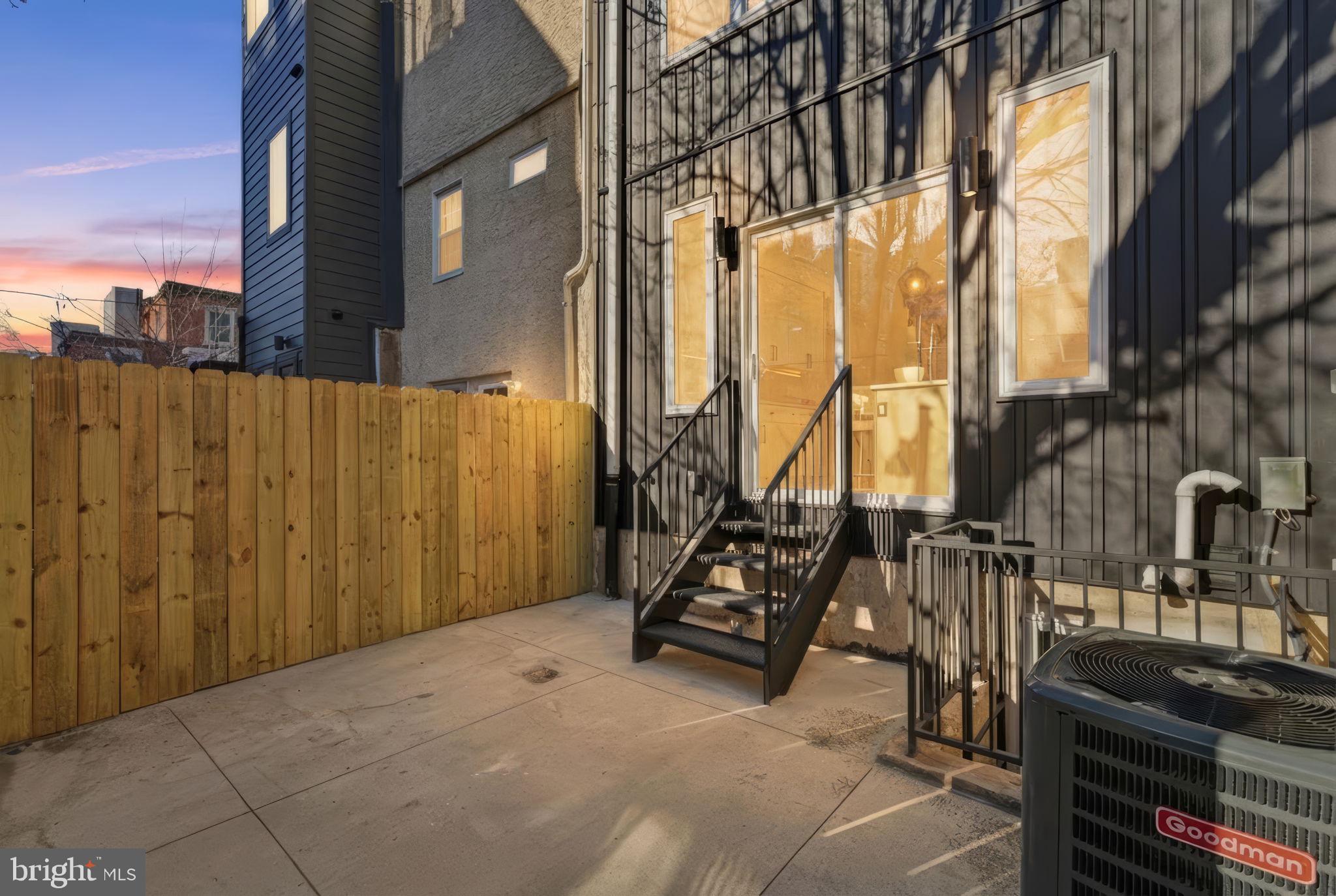 GRADUATE HOSPITAL - Residential