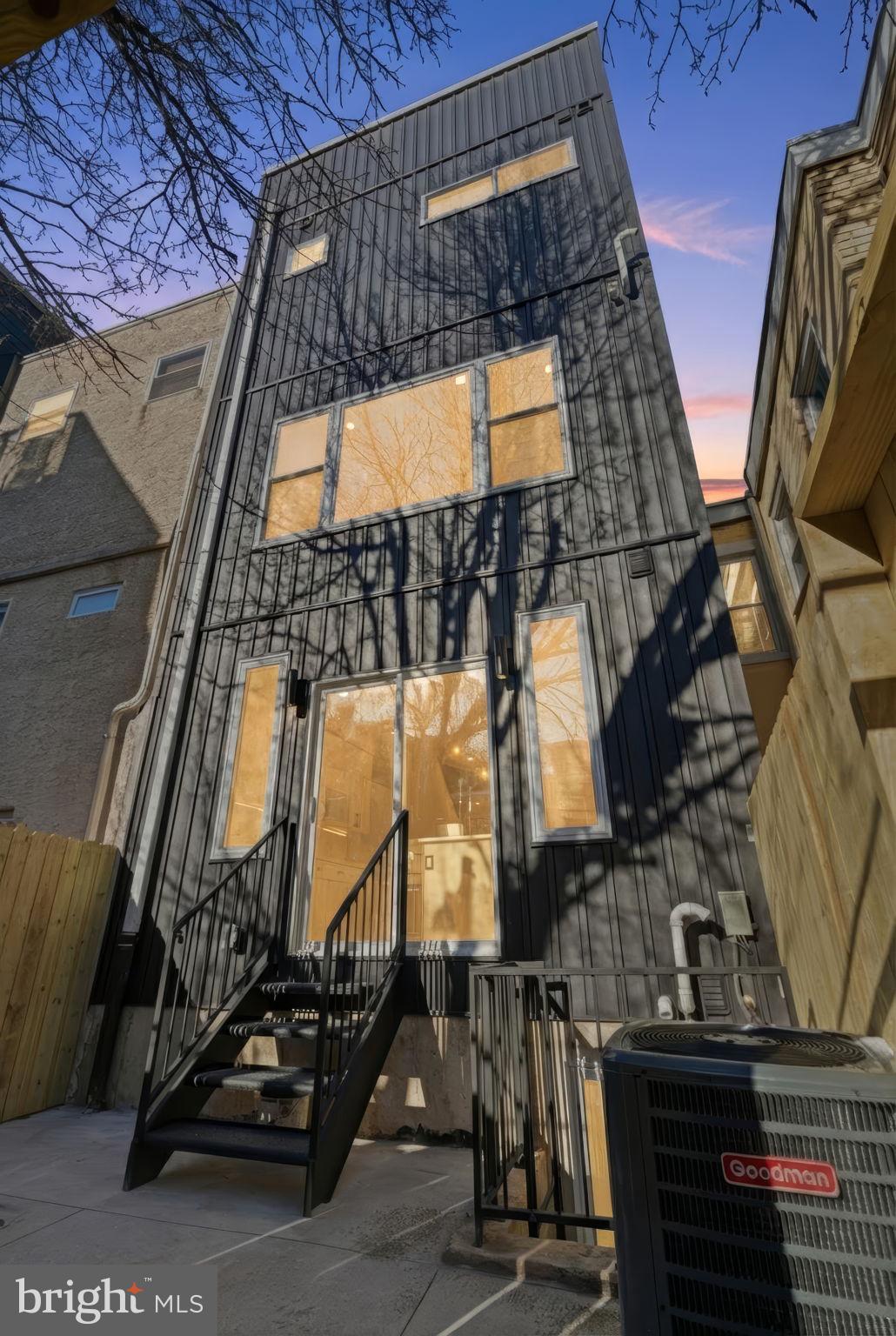 GRADUATE HOSPITAL - Residential