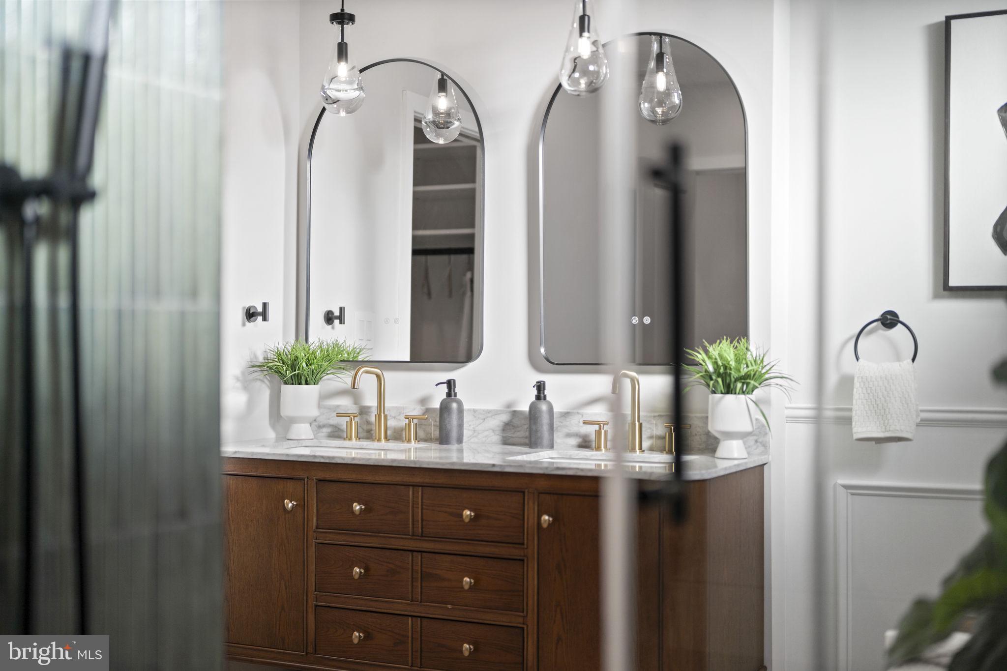 GRADUATE HOSPITAL - Residential