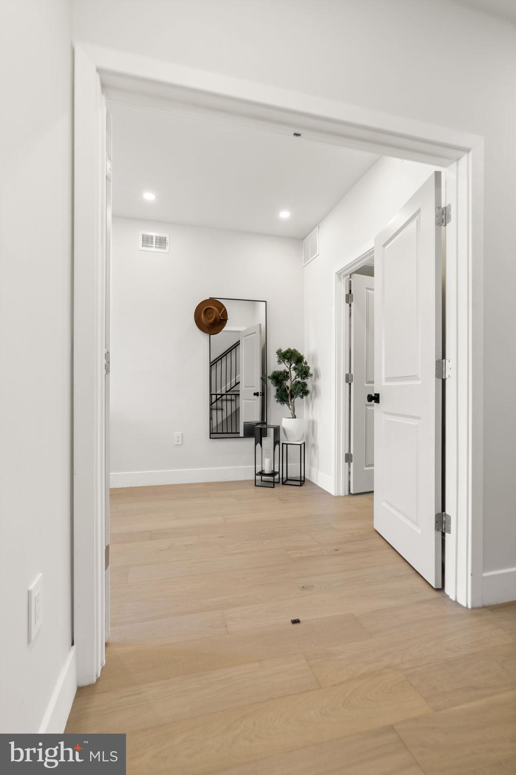 GRADUATE HOSPITAL - Residential