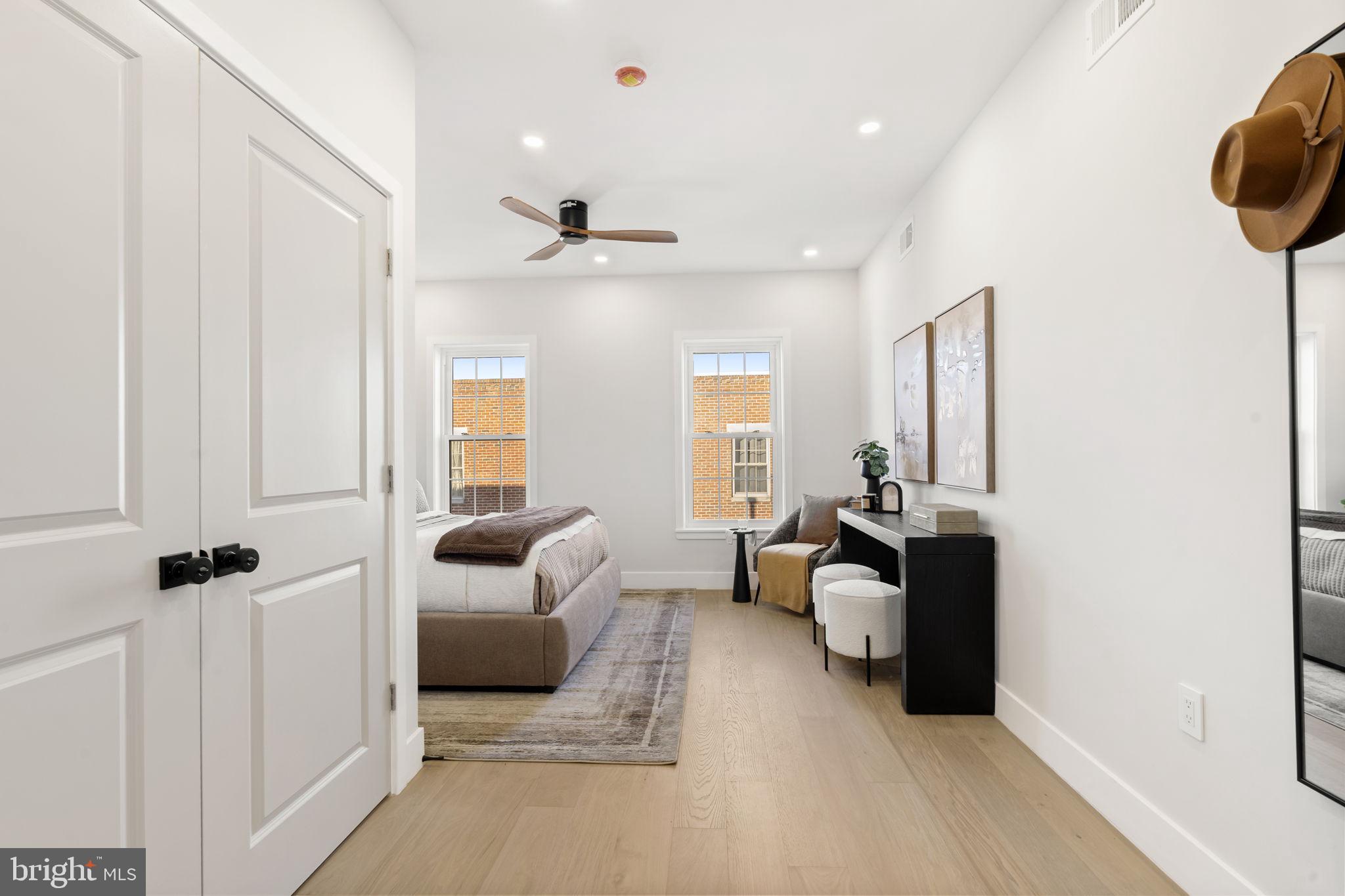 GRADUATE HOSPITAL - Residential