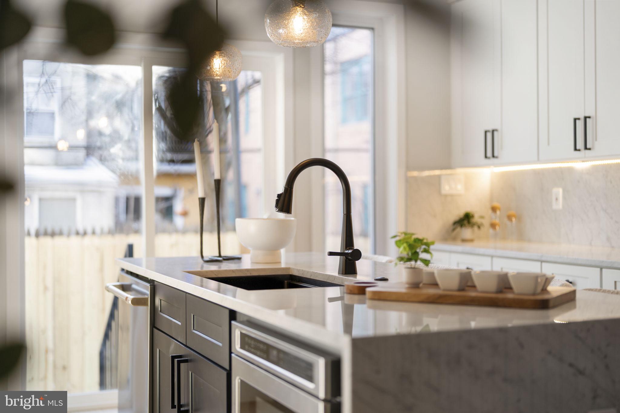 GRADUATE HOSPITAL - Residential